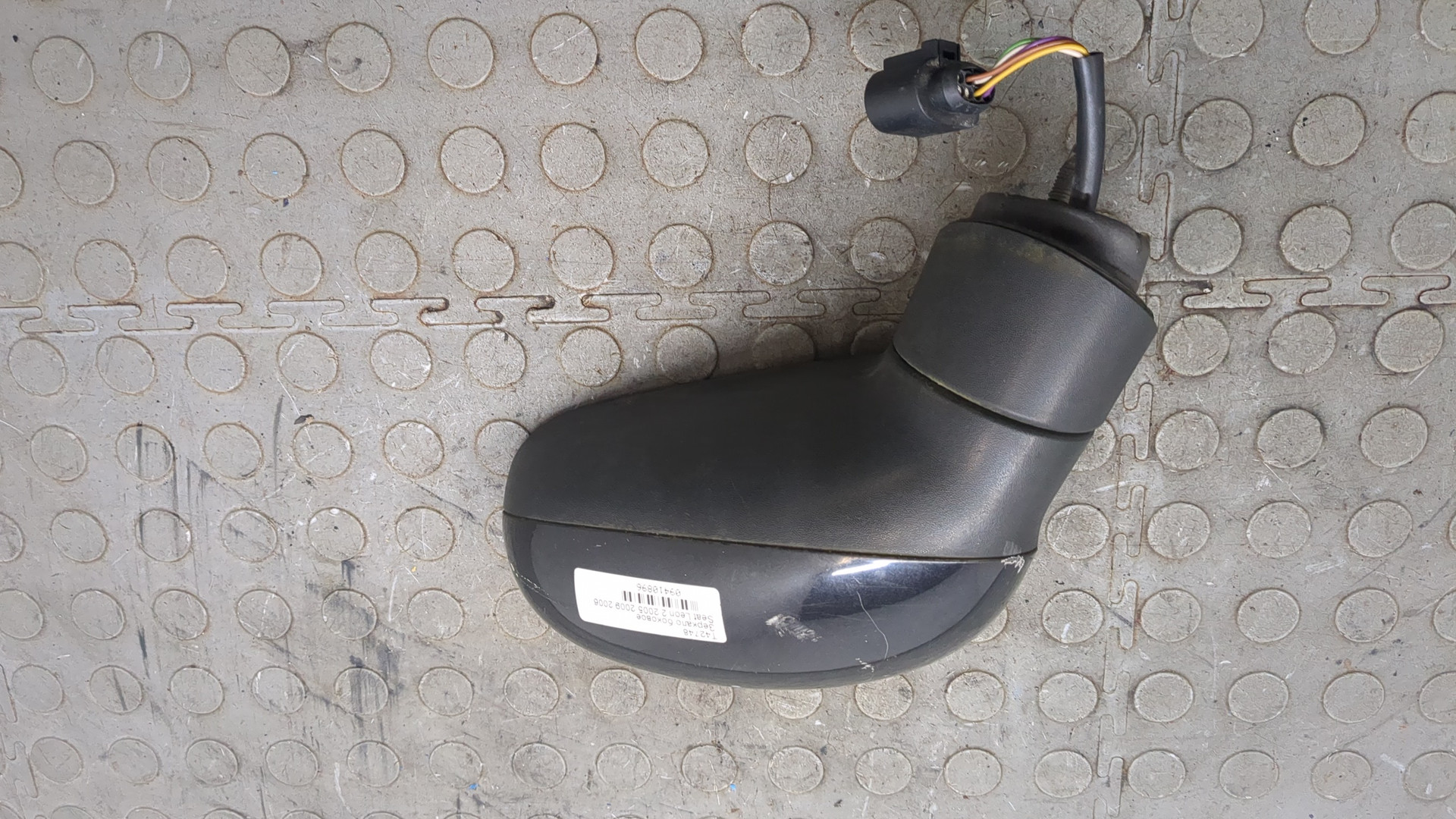 Зеркало левое электрическое