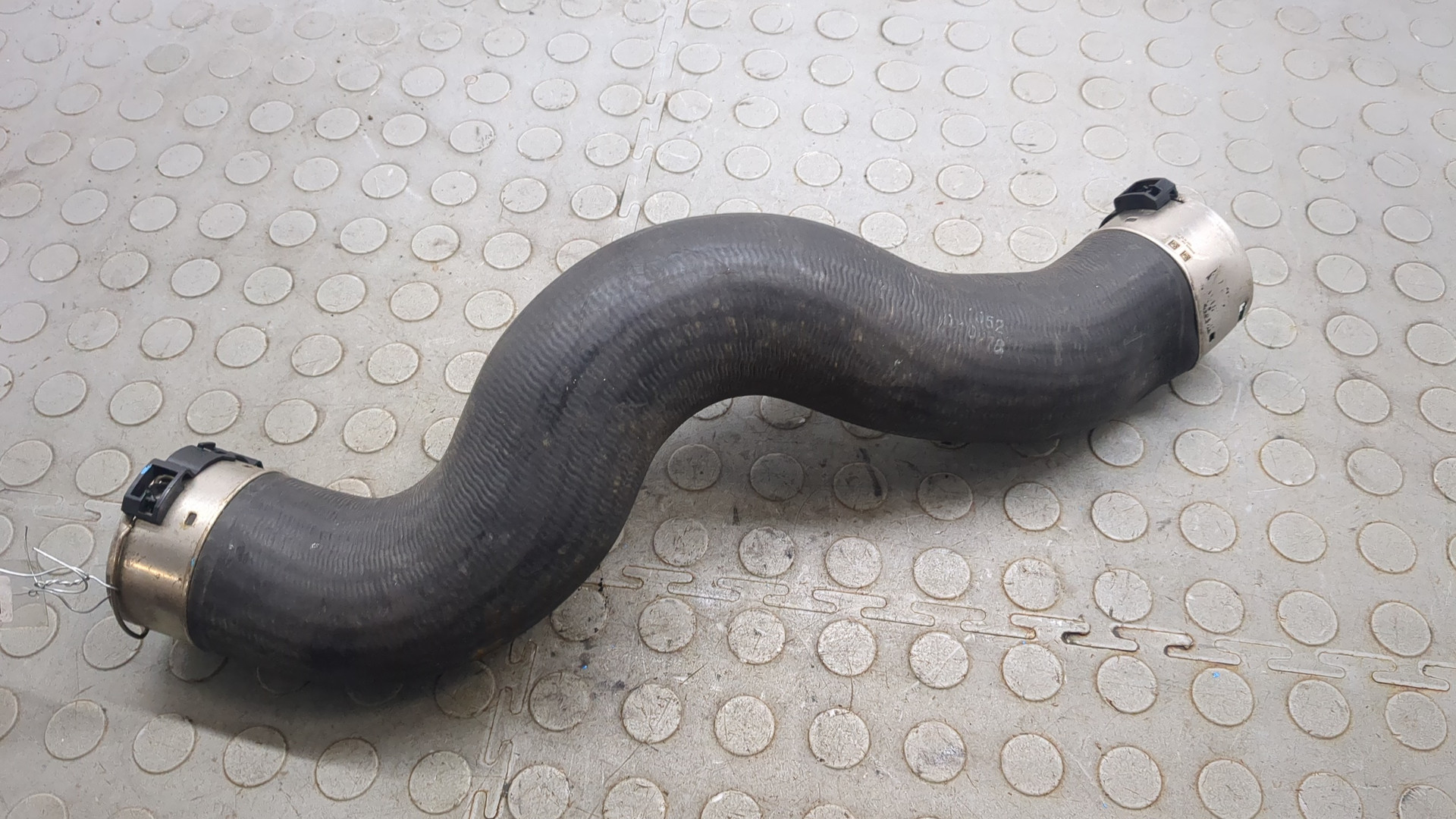 Патрубок интеркулера