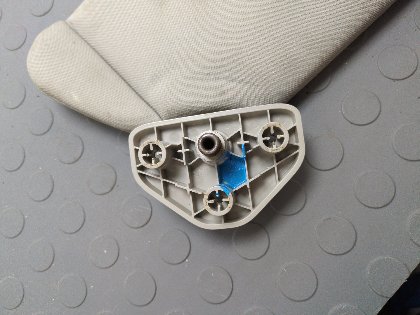 Козырек солнцезащитный