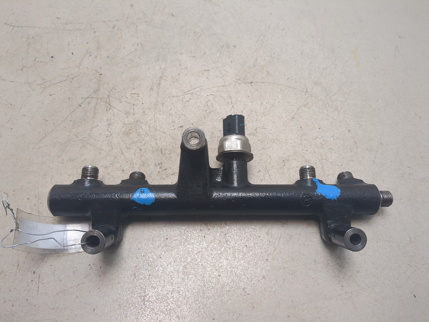 Рейка топливная (рампа)