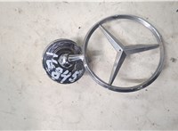  Эмблема Mercedes E W211 2002-2009 9424199 #1