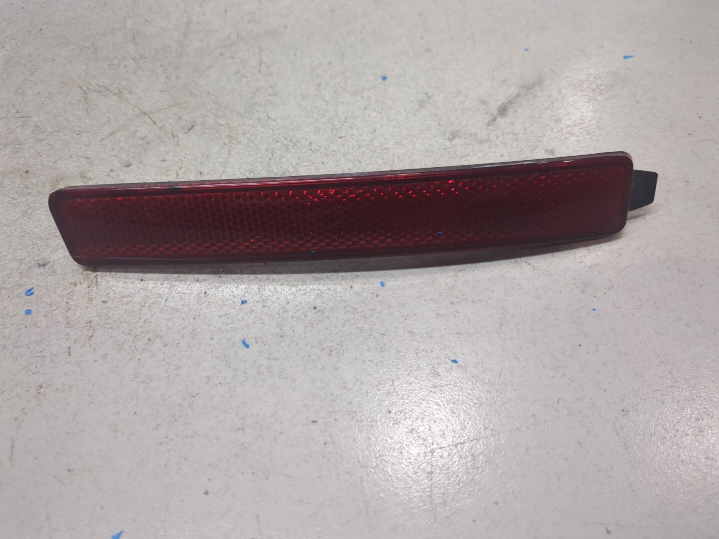 Отражатель в бампер задний правый