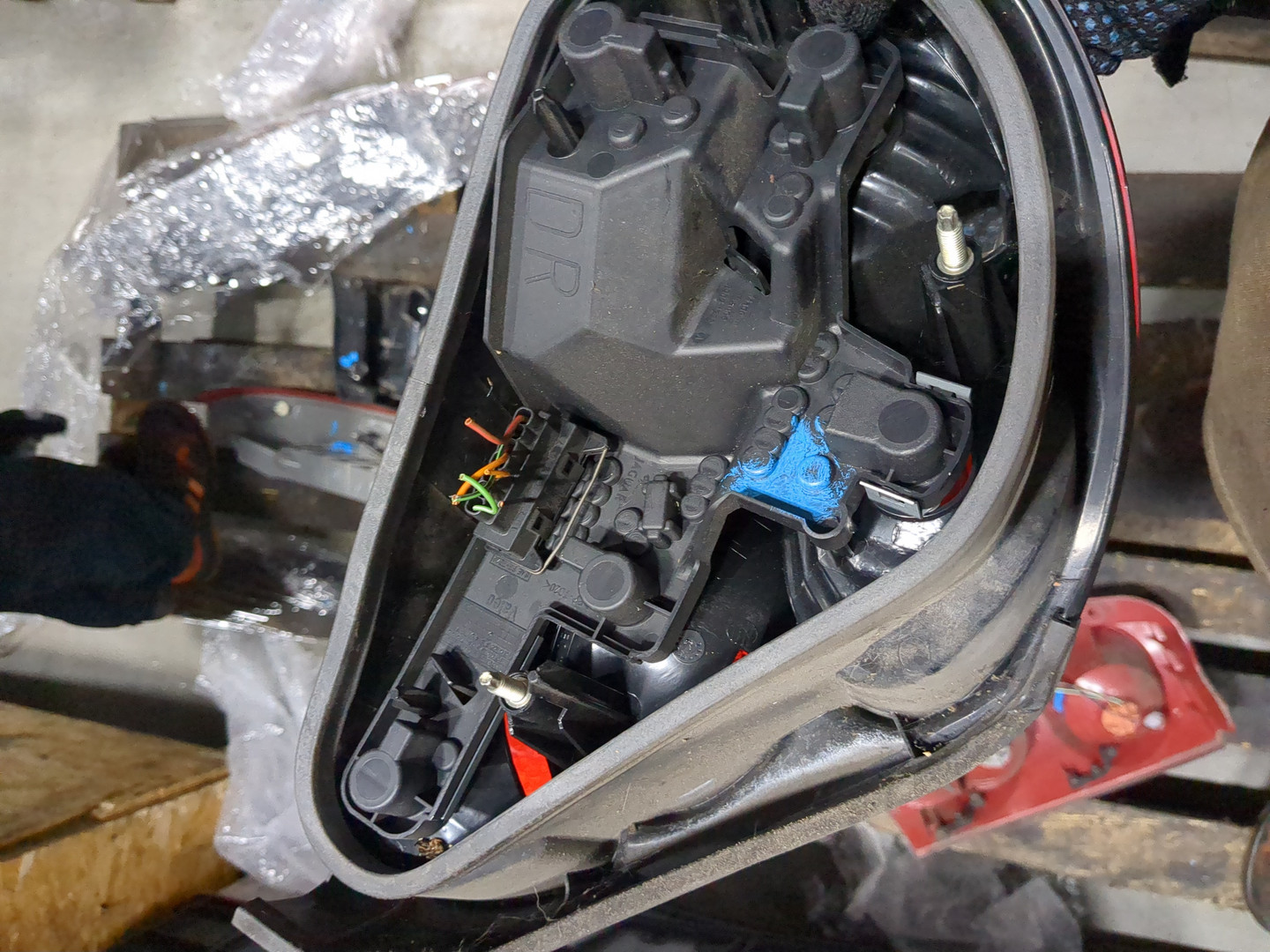 Фонарь задний правый