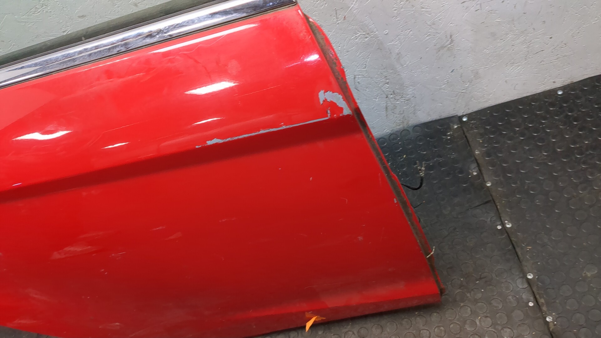 Дверь задняя правая