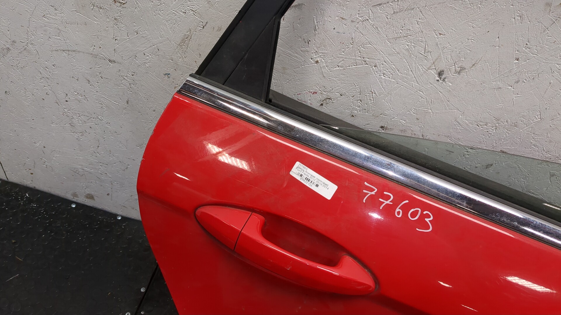 Дверь задняя правая