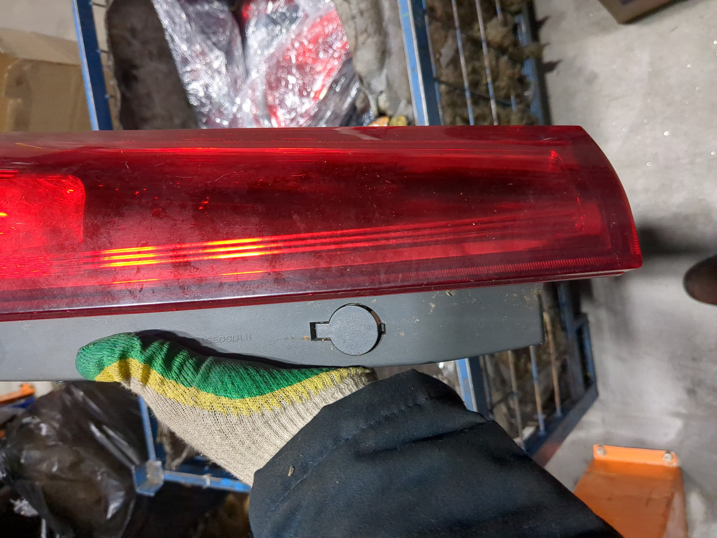 Фонарь задний левый