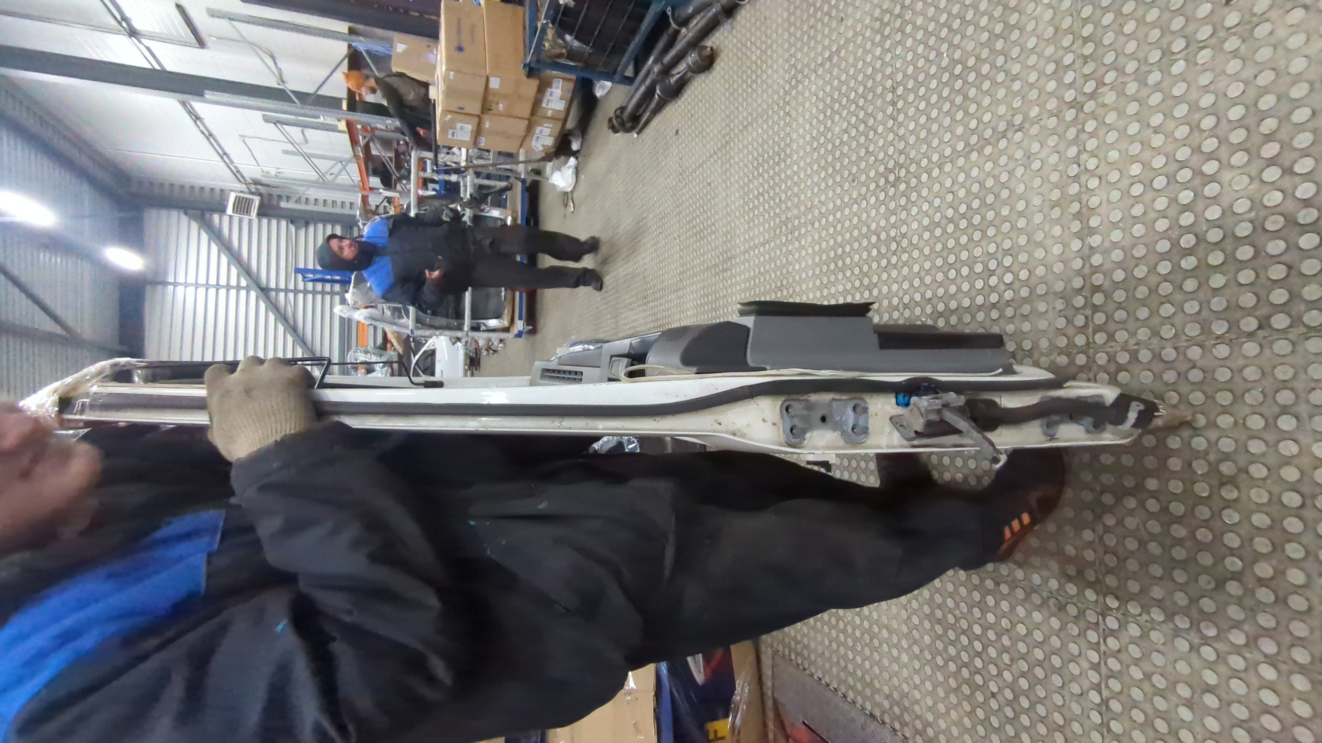 Дверь передняя правая