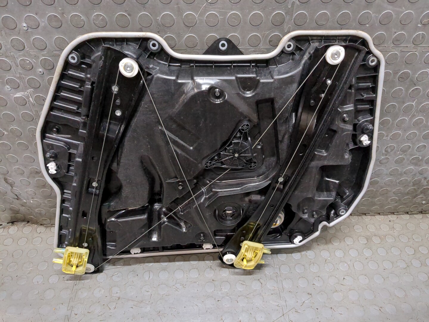 Стеклоподъемник электр. передний левый