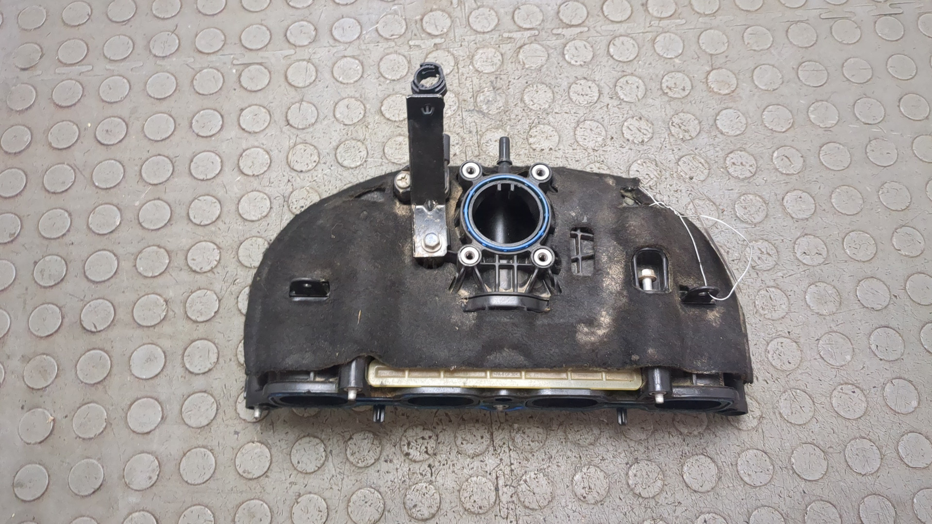 Коллектор впускной