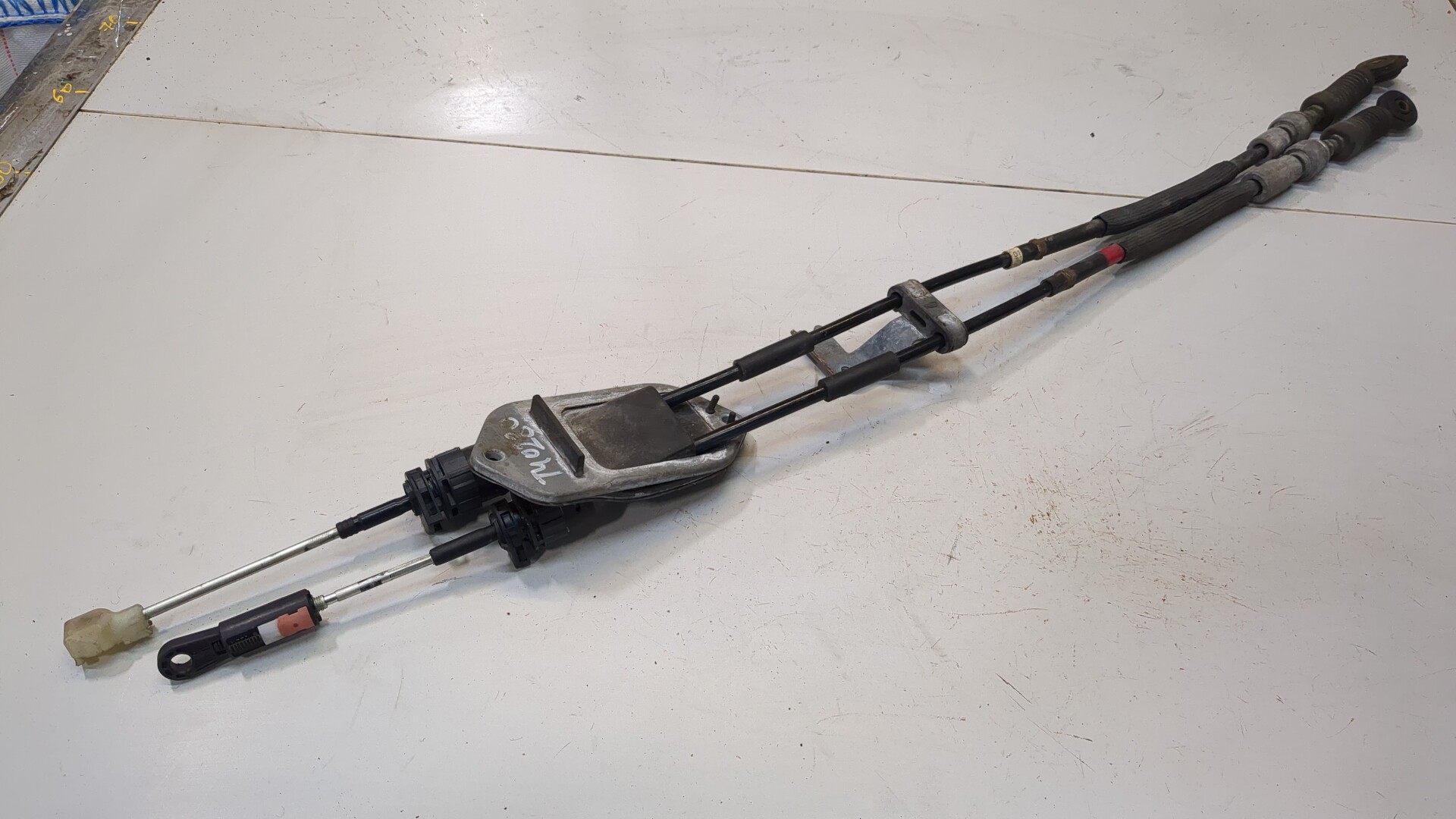 Трос КПП (выбора/переключения передач)