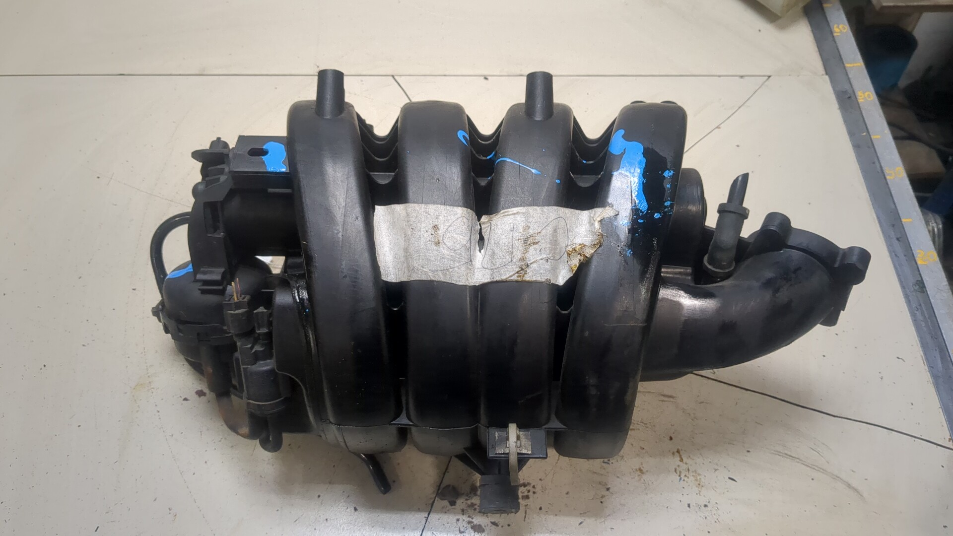 Коллектор впускной