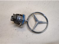  Эмблема Mercedes E W210 1995-2002 9484667 #2