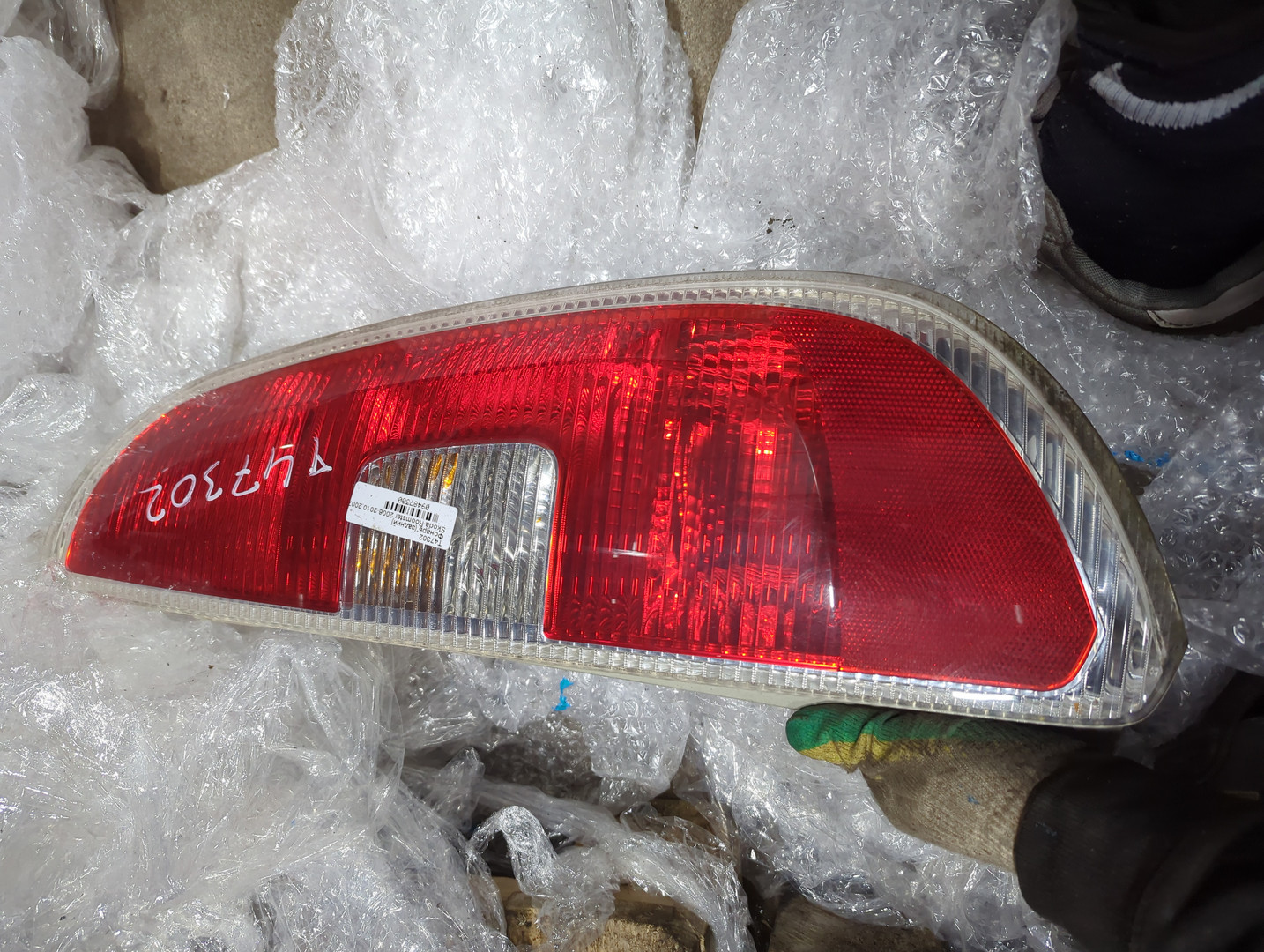 Фонарь задний правый