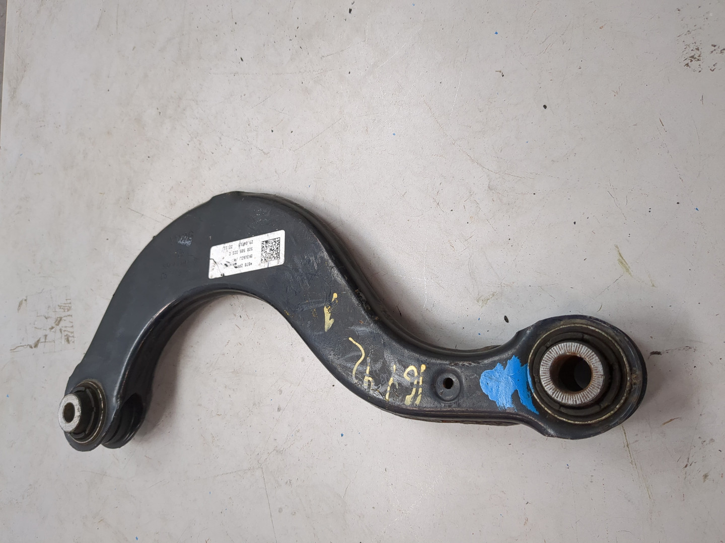 Рычаг задний