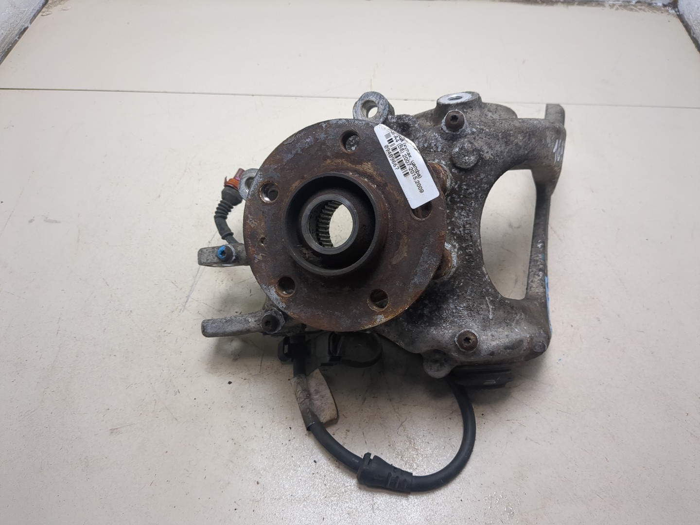 Кулак поворотный задний правый