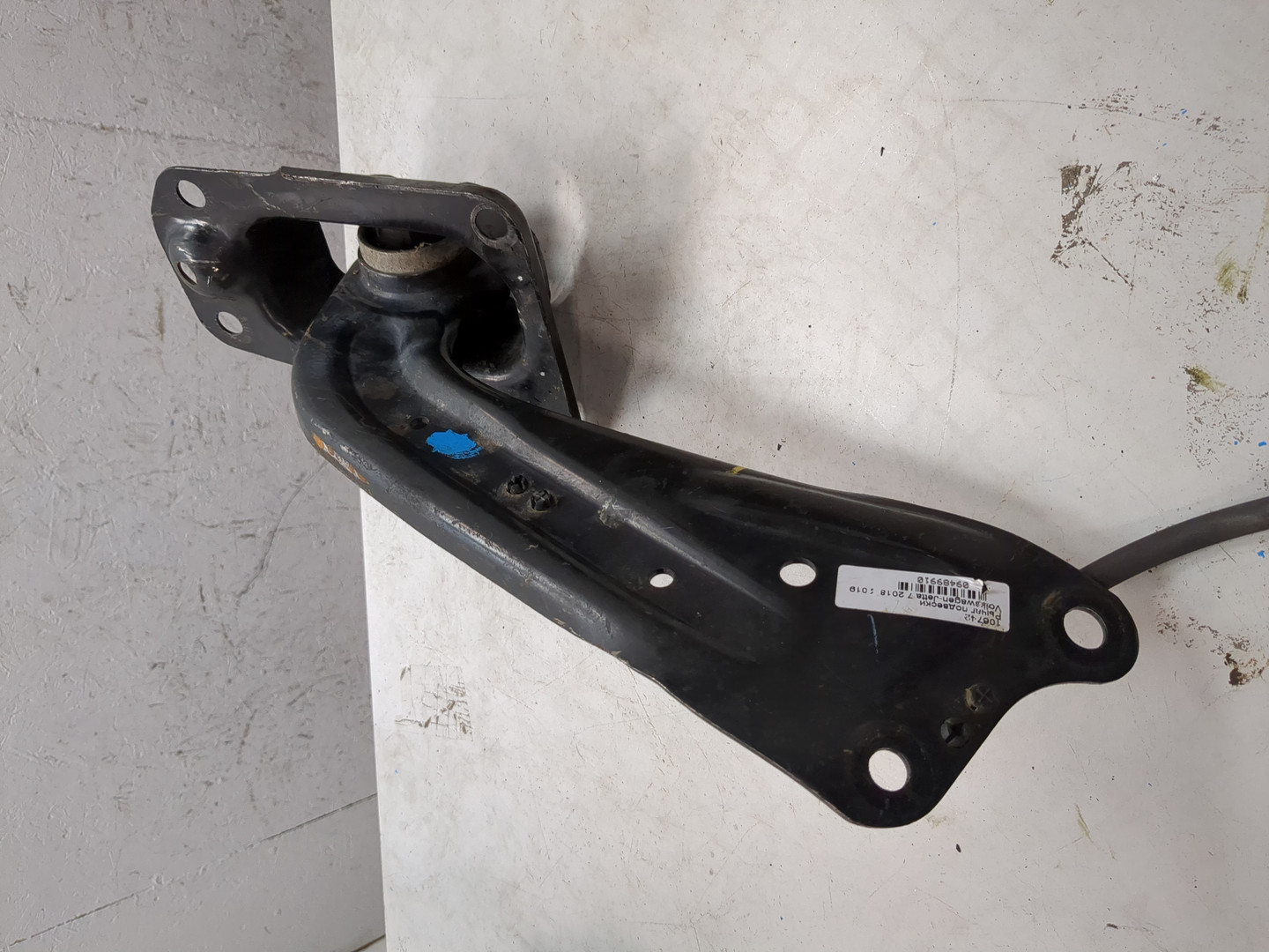 Рычаг задний левый