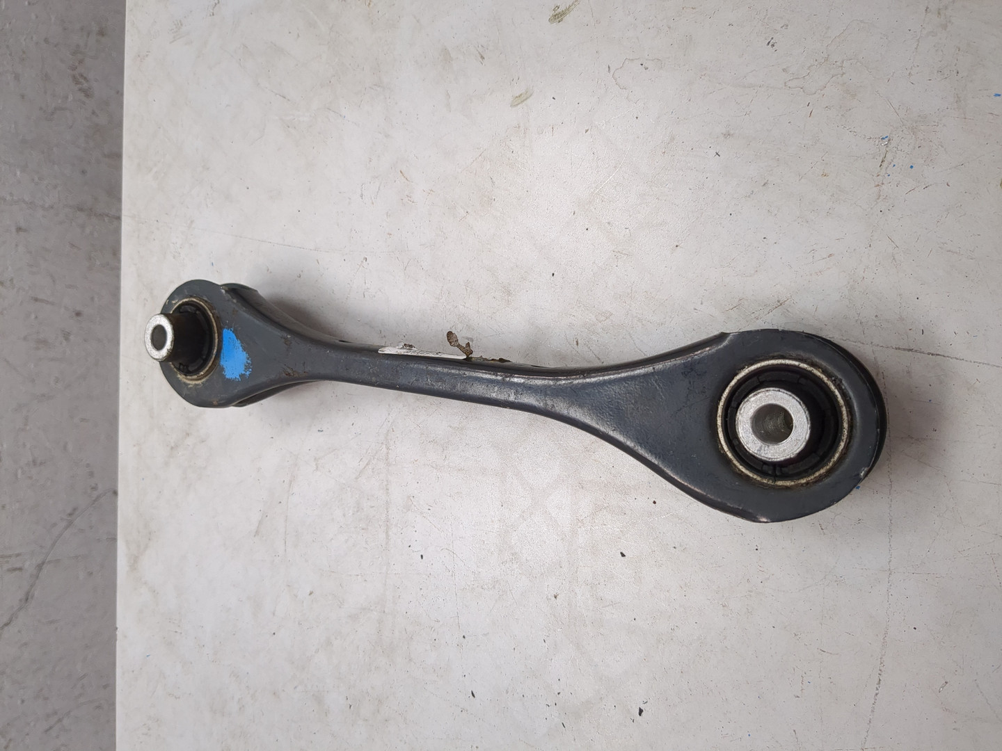 Рычаг задний