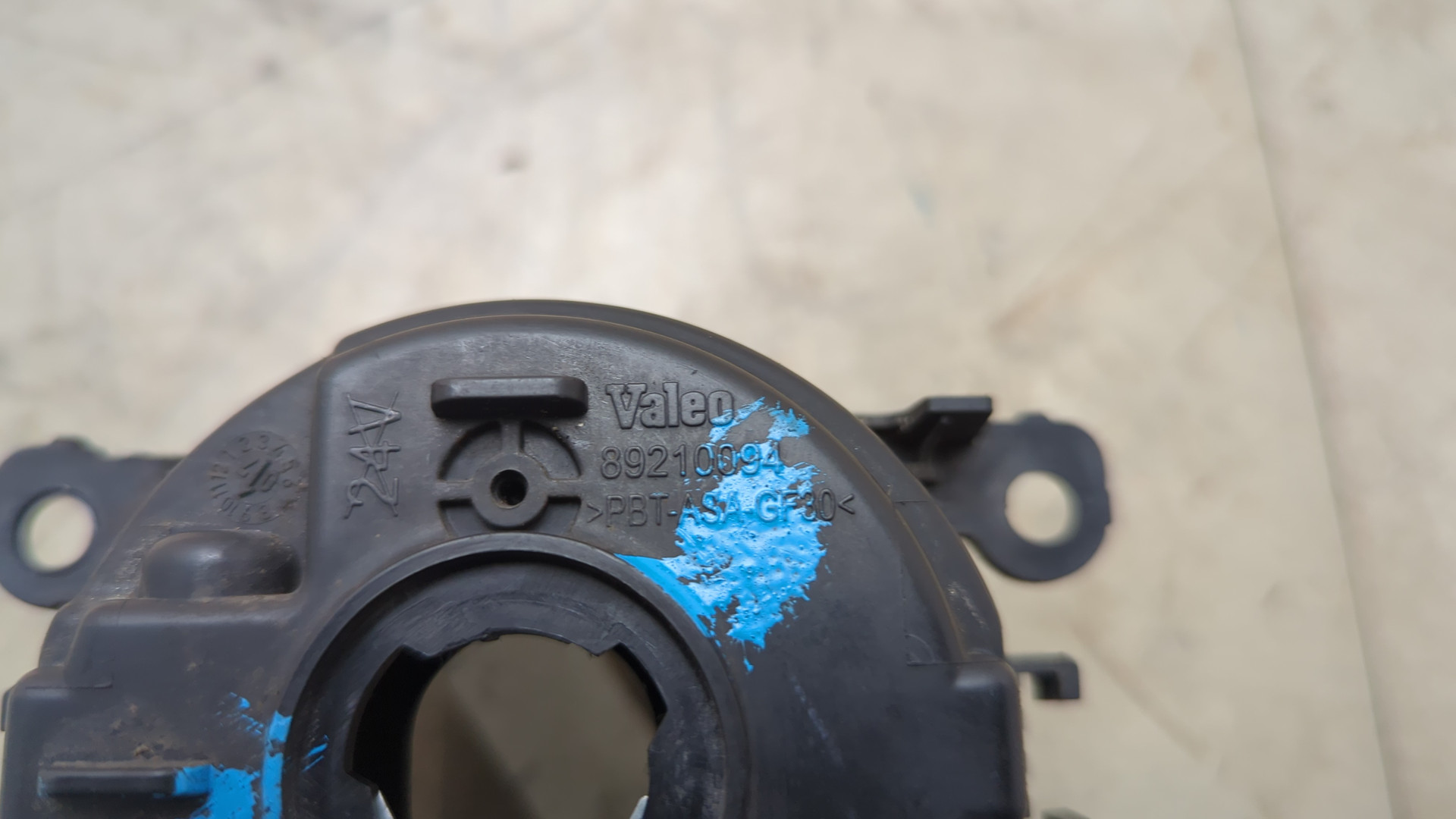 Фара противотуманная правая