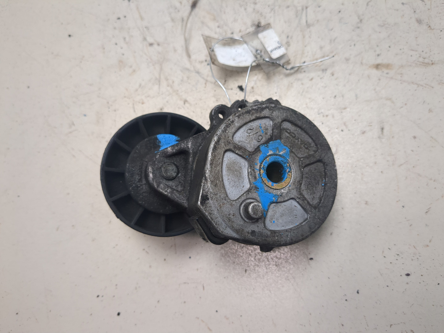 Натяжитель ремня