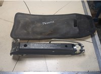  Домкрат Toyota Corolla E11 1997-2001 20009869 #1