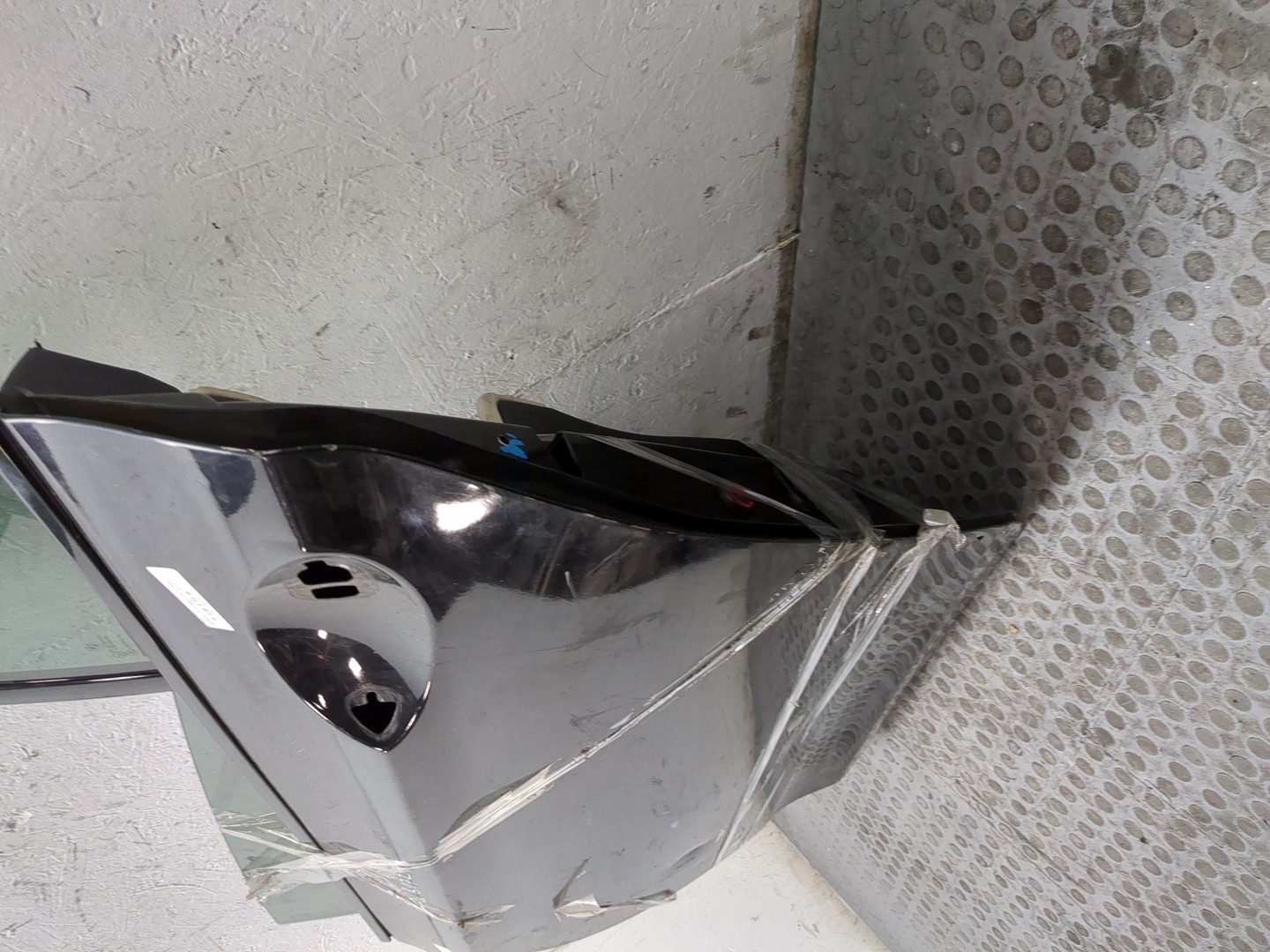 Дверь задняя левая