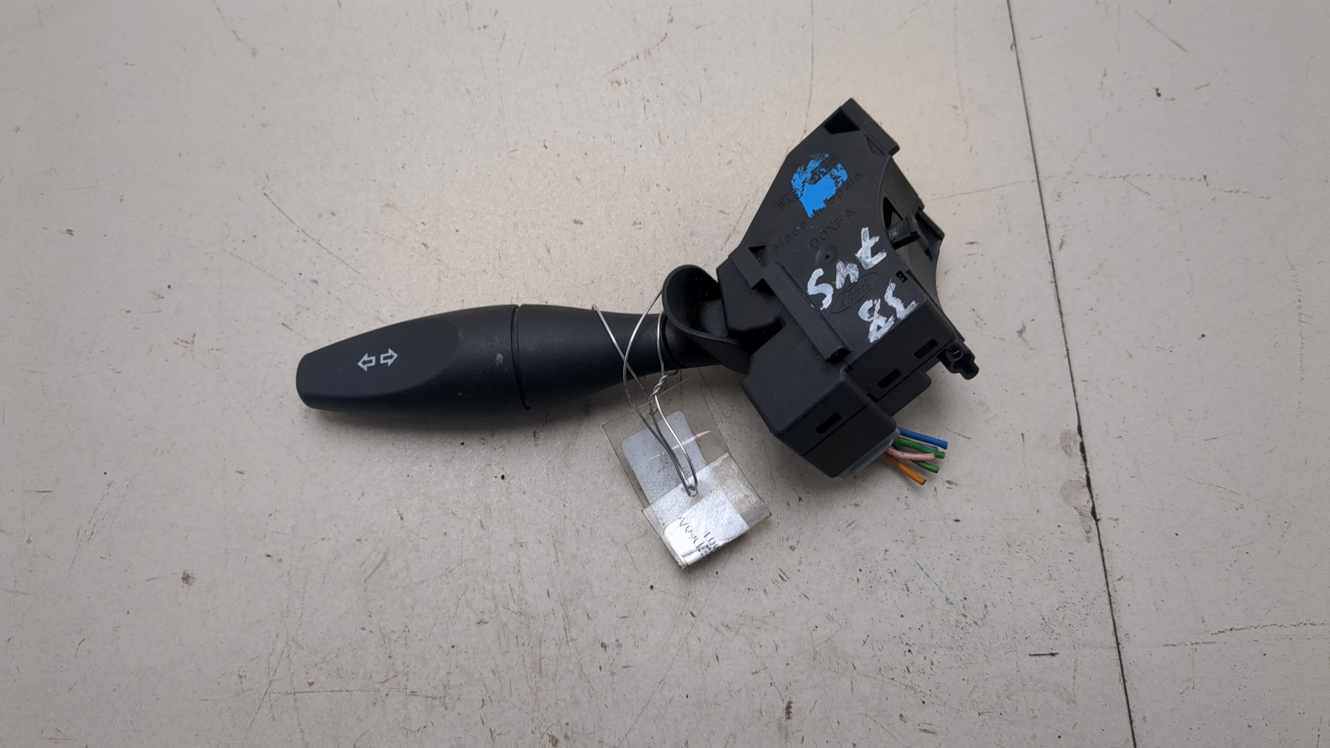 Переключатель поворотов подрулевой