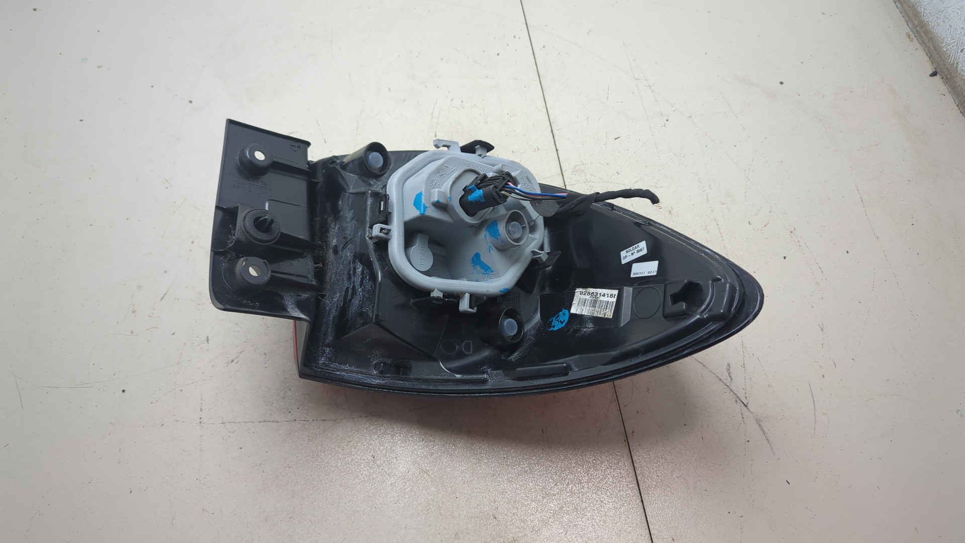 Фонарь задний правый