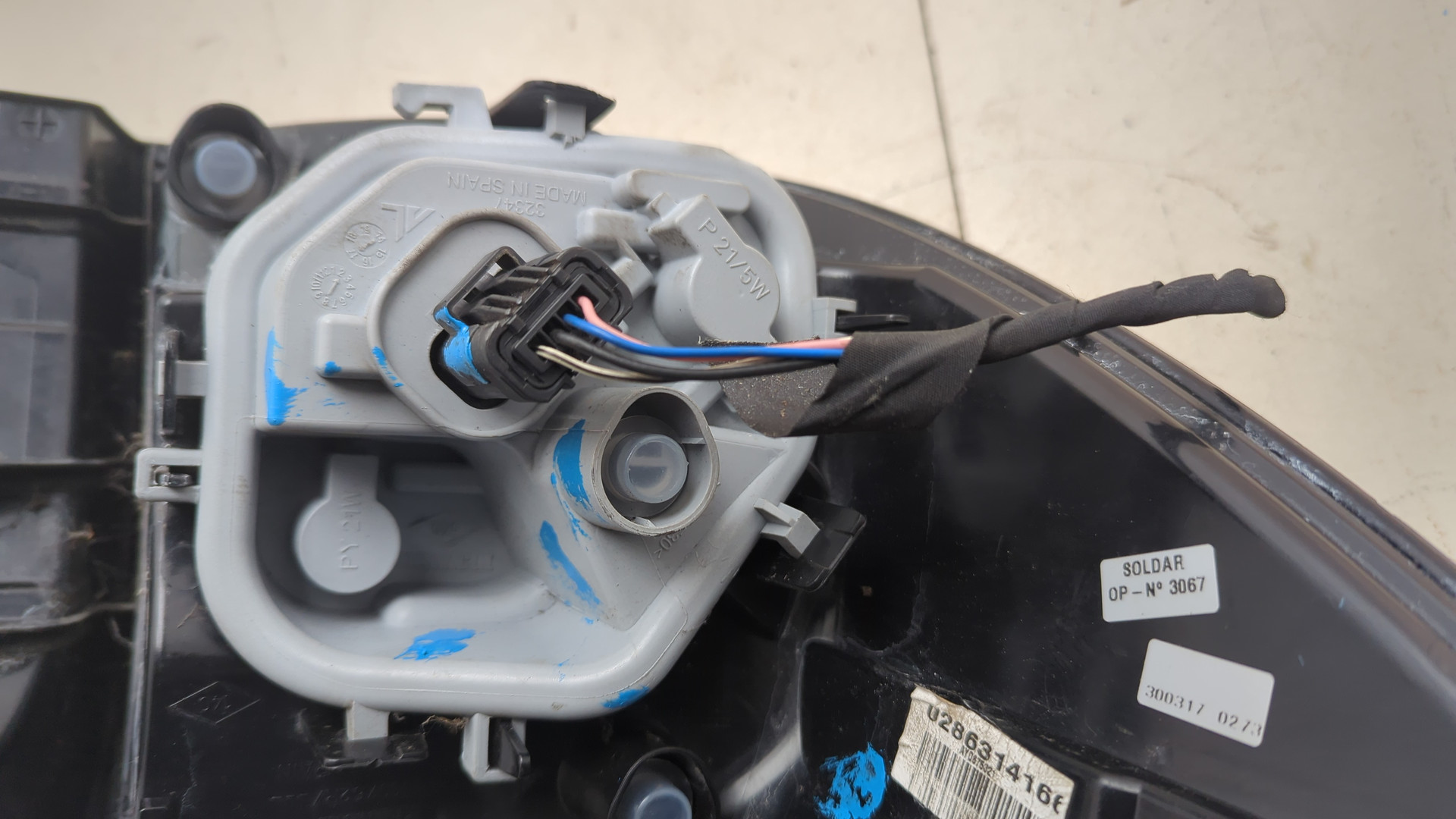 Фонарь задний правый