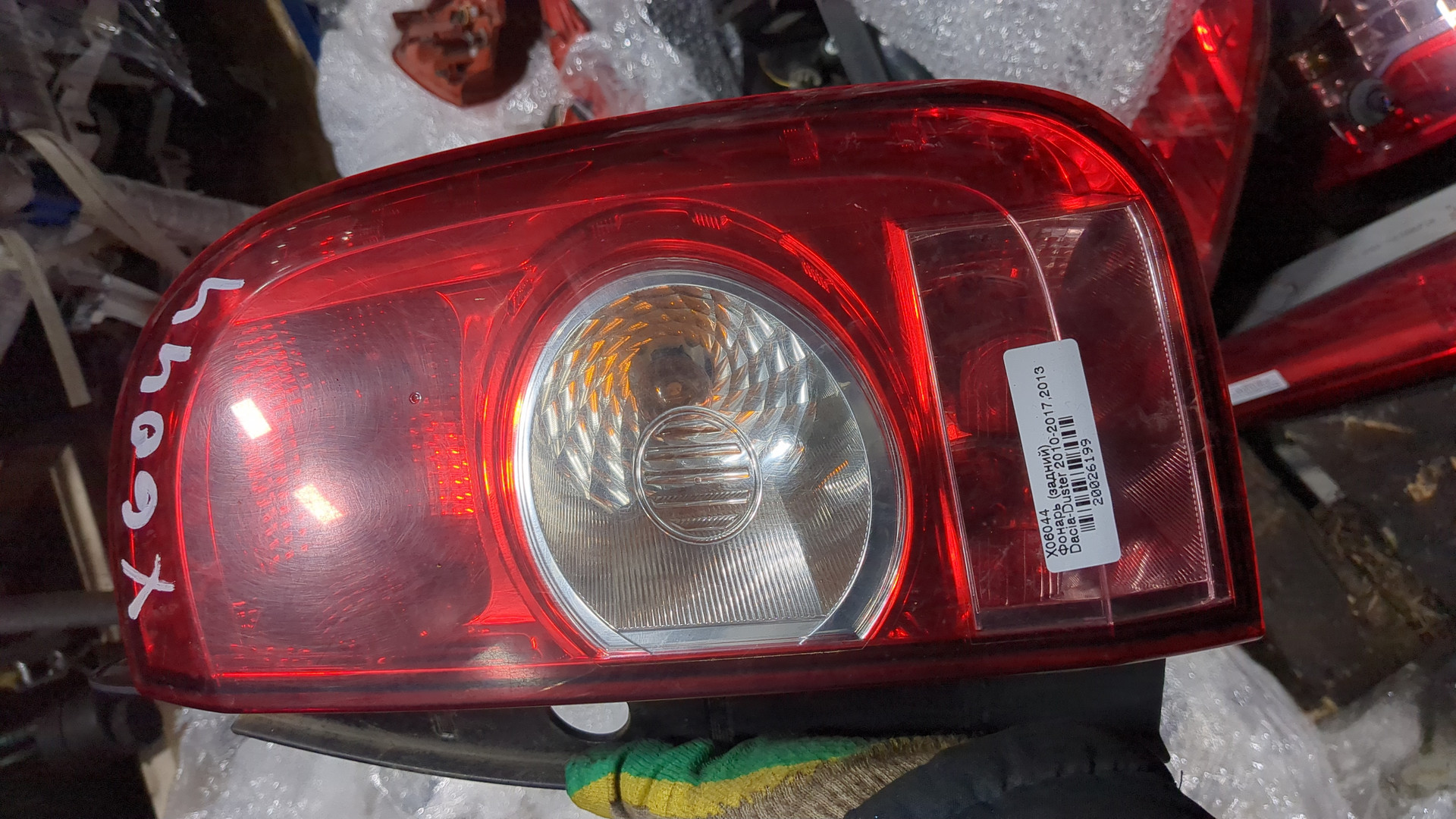 Фонарь задний правый