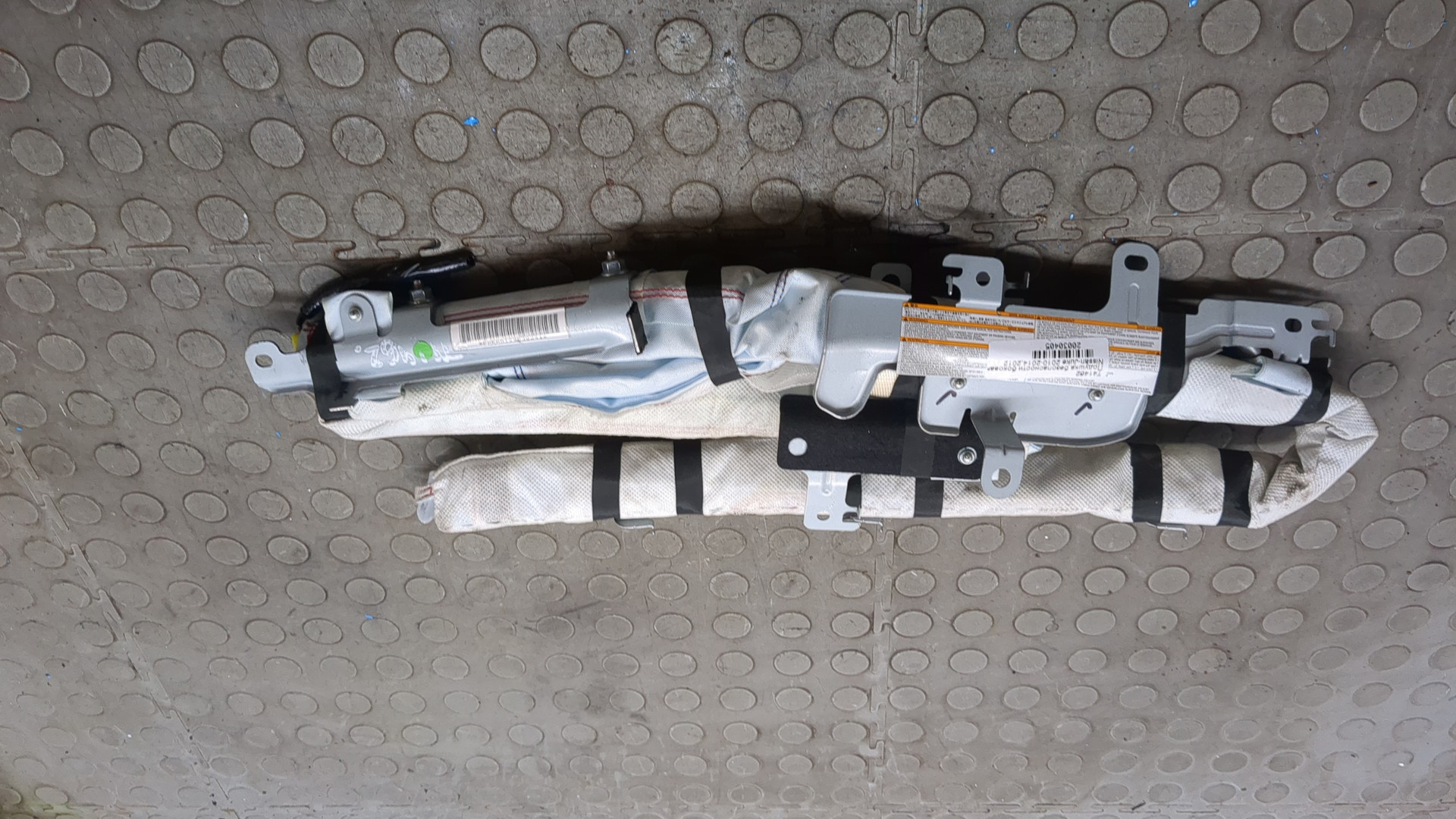 Подушка безопасности боковая (шторка)