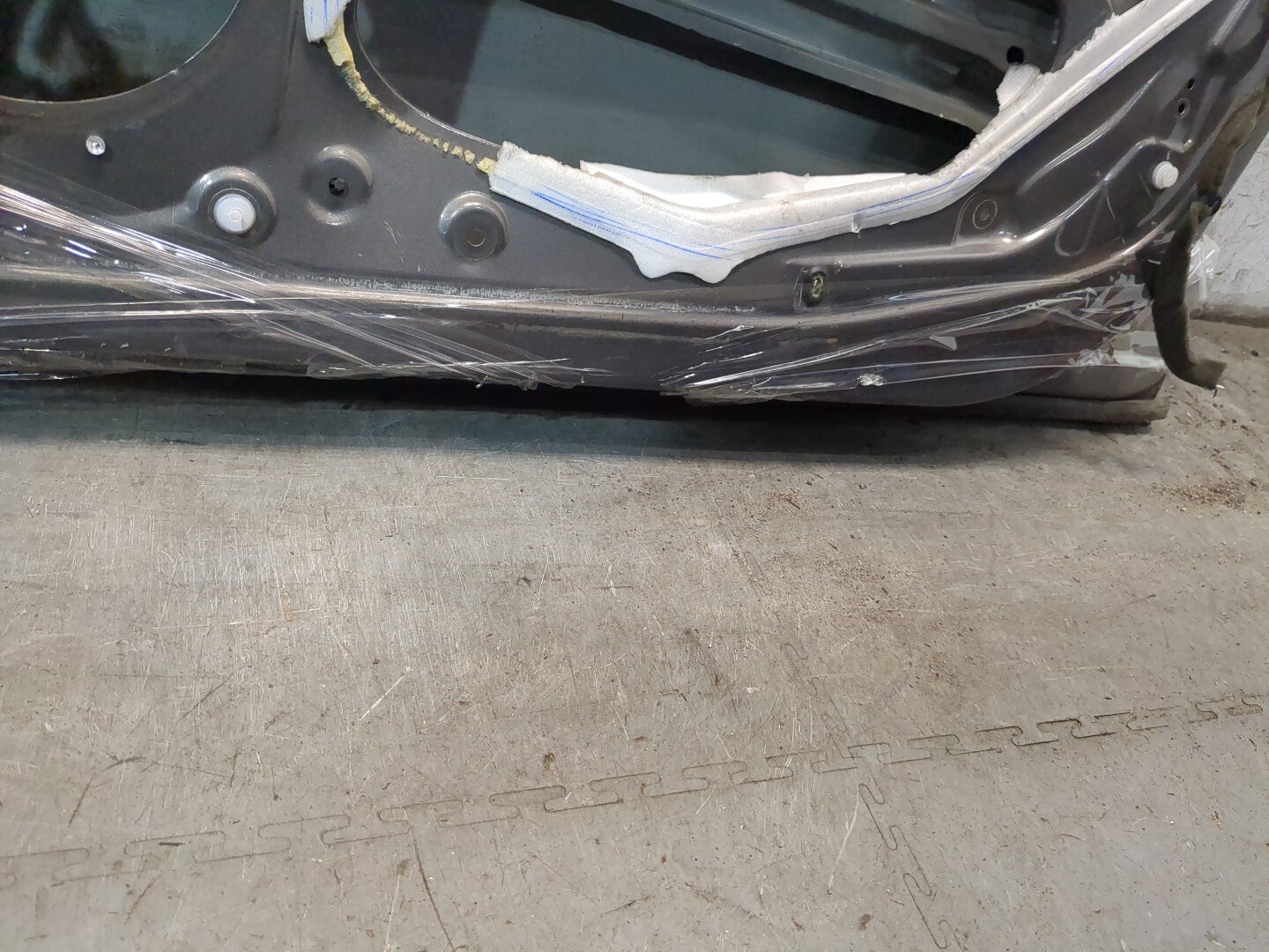 Дверь передняя правая