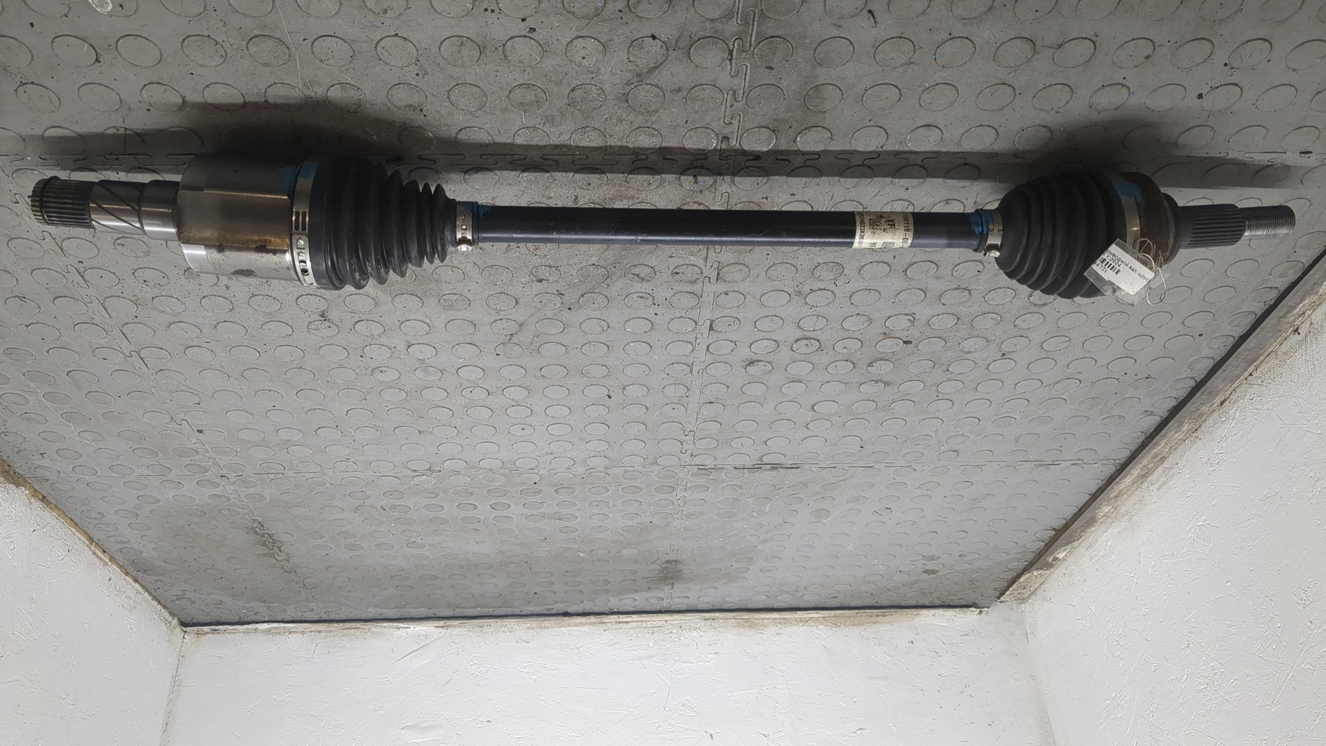 Полуось передняя