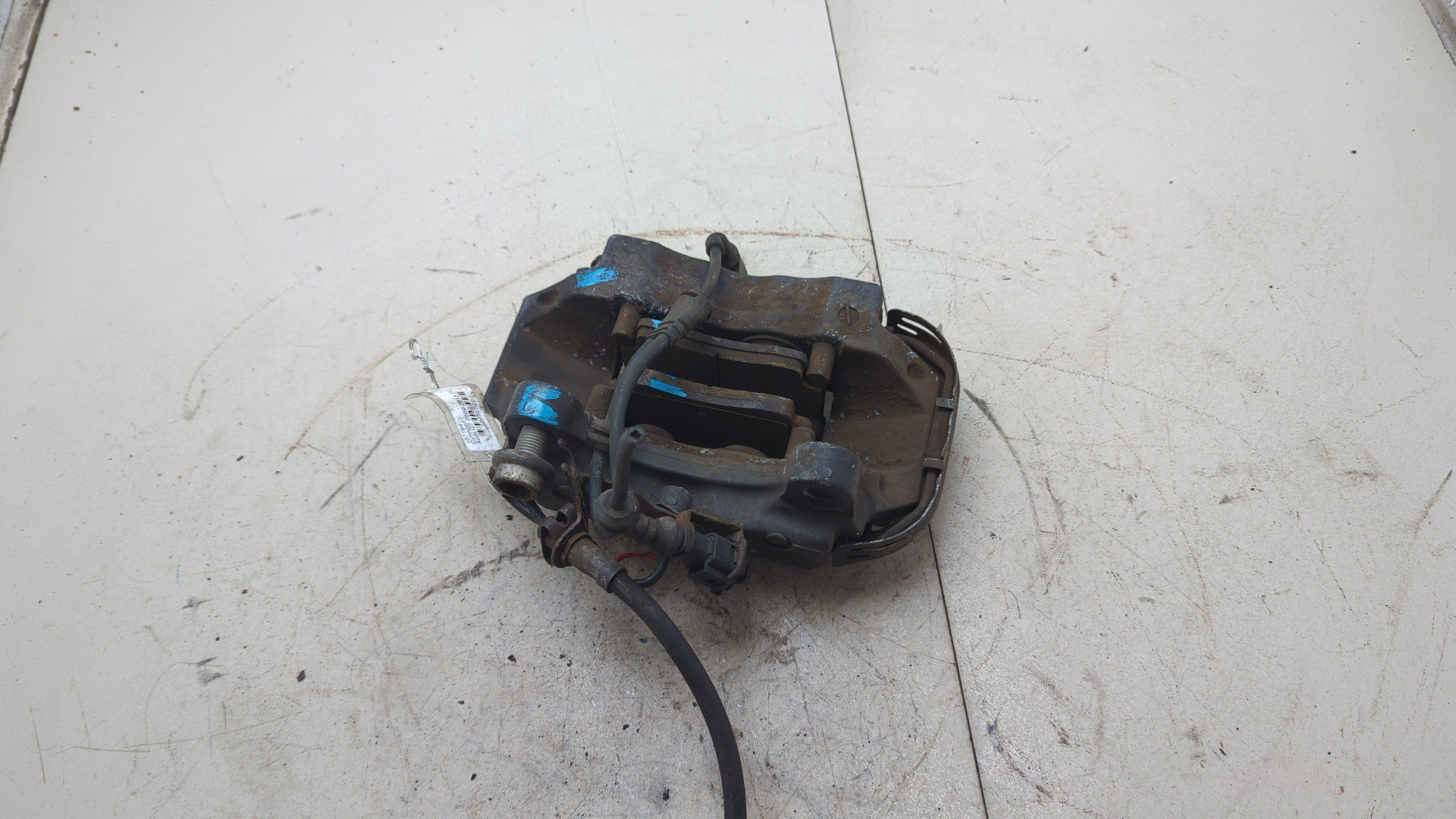 Суппорт задний правый