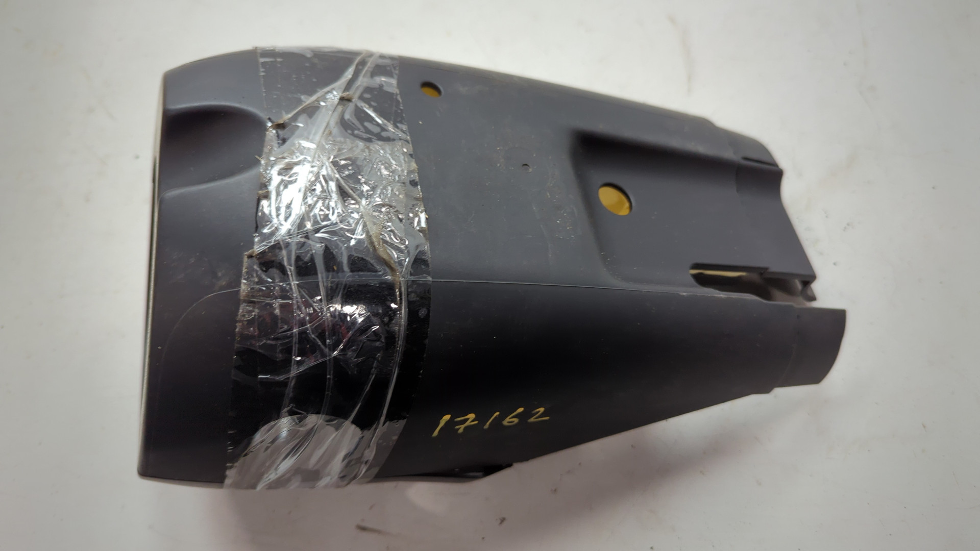 Кожух рулевой колонки