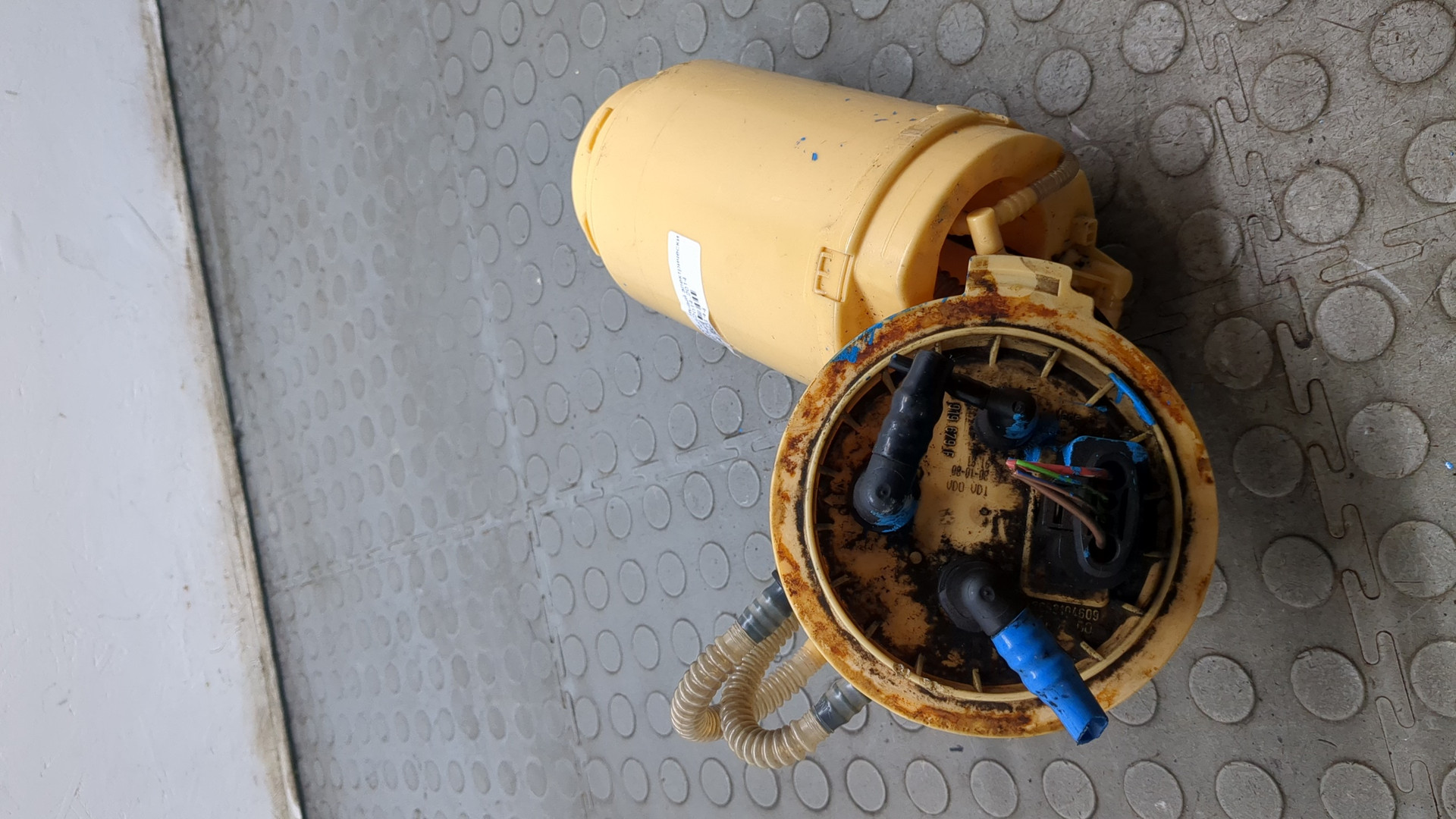 Насос топливный электрический