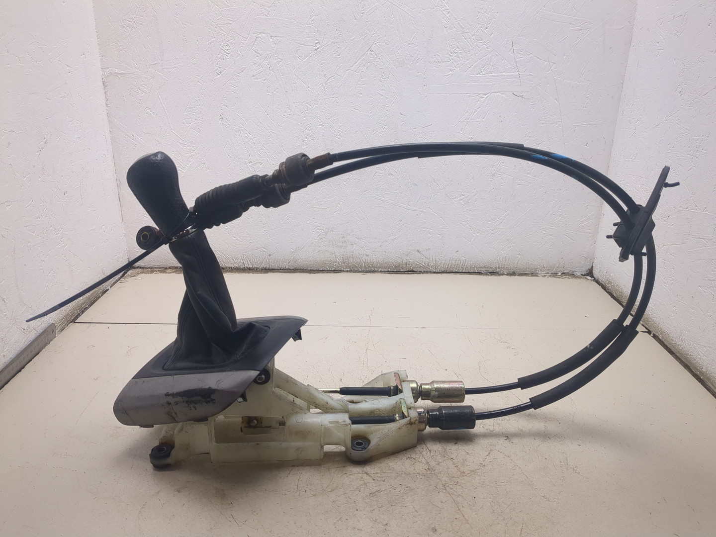 Кулиса МКПП / АКПП