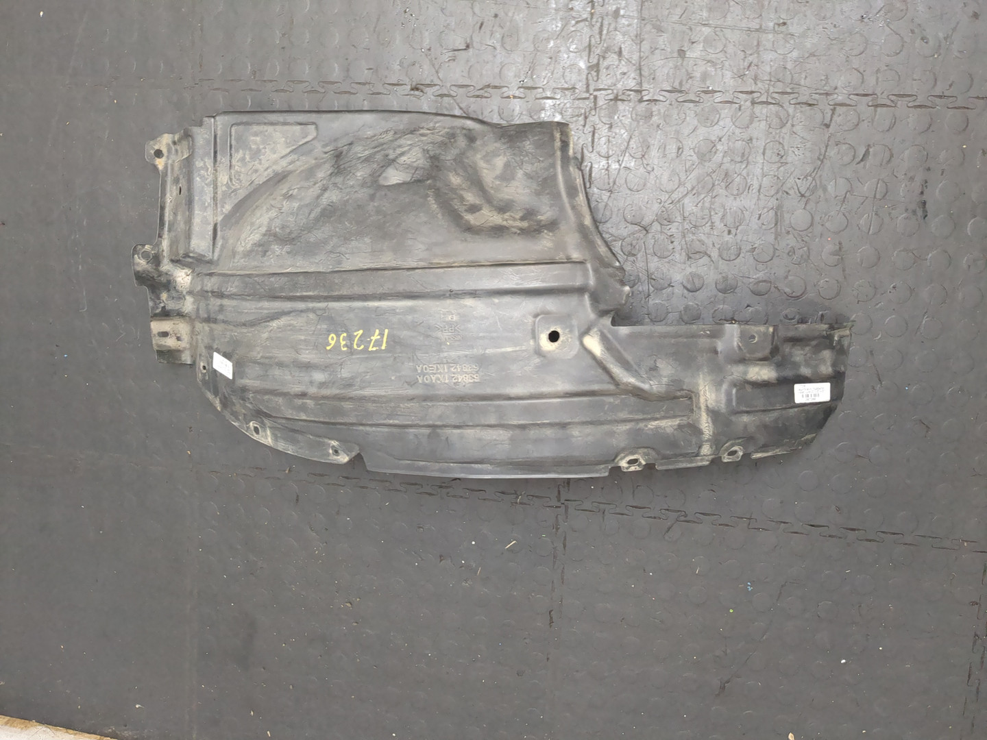 Локер передний правый