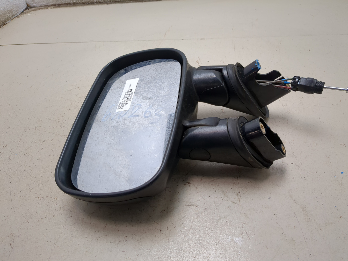 Зеркало правое электрическое