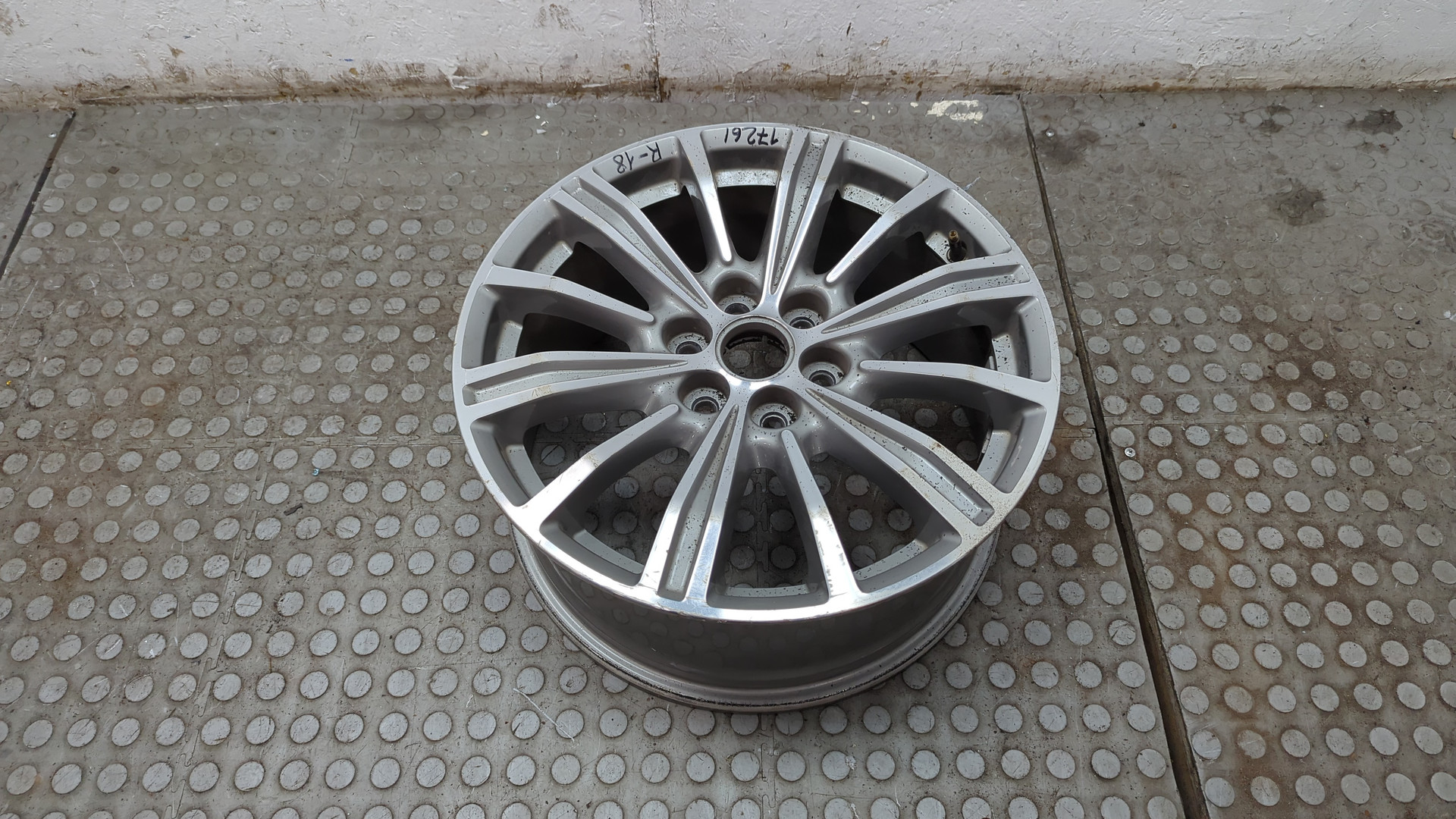 Диск колесный литой легкий сплав