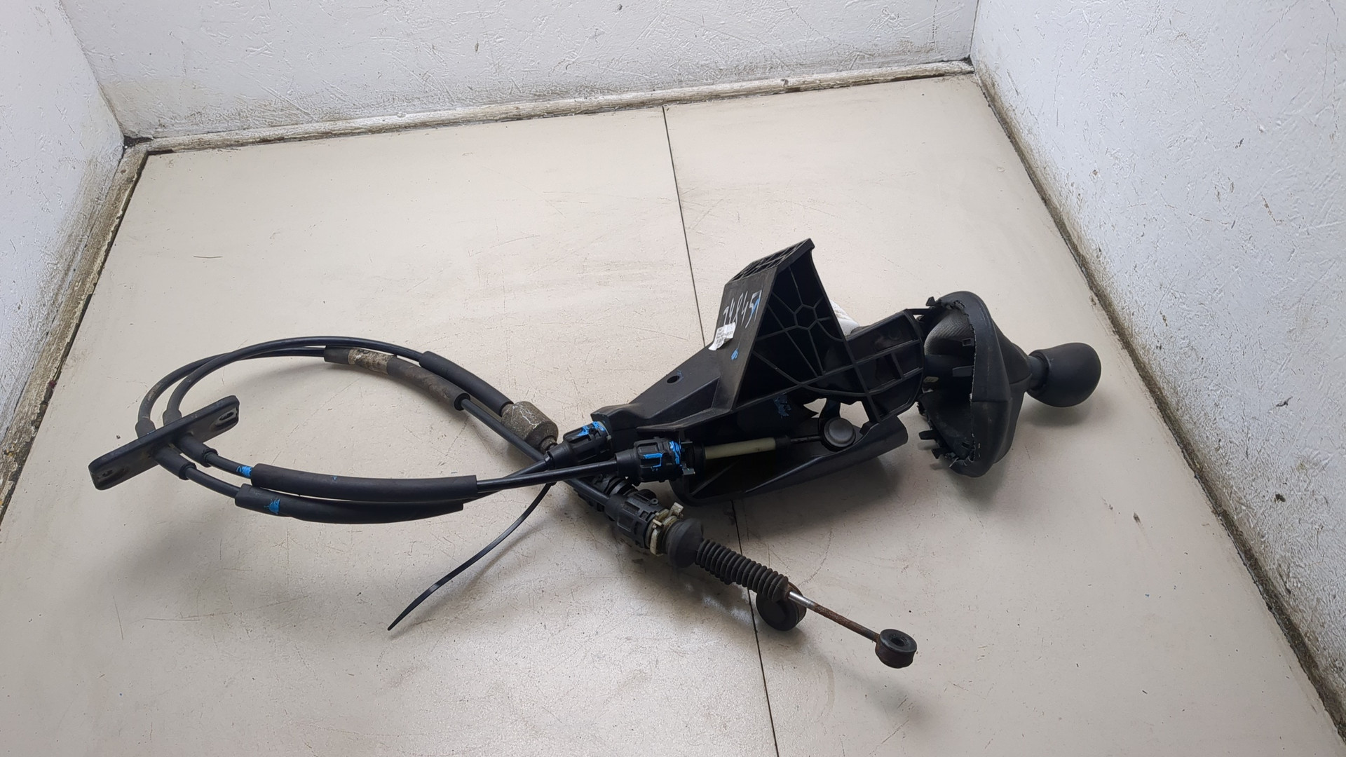 Кулиса МКПП / АКПП