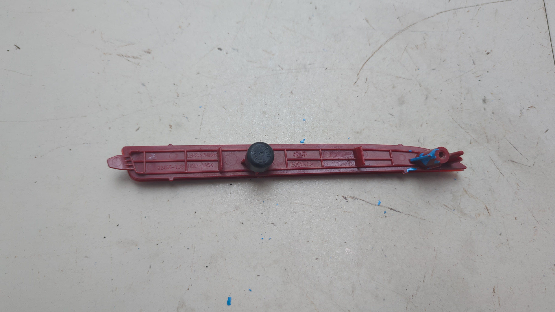 Отражатель в бампер задний левый