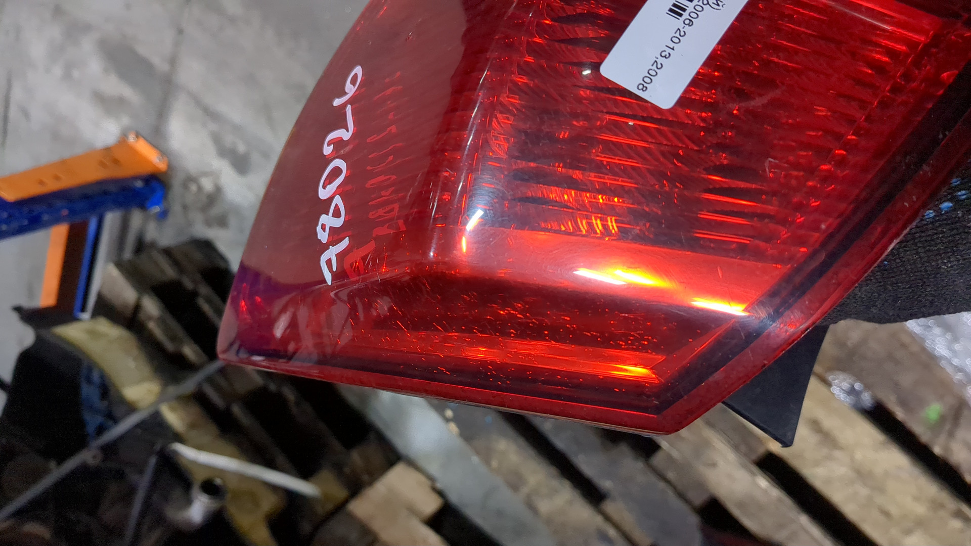 Фонарь задний правый