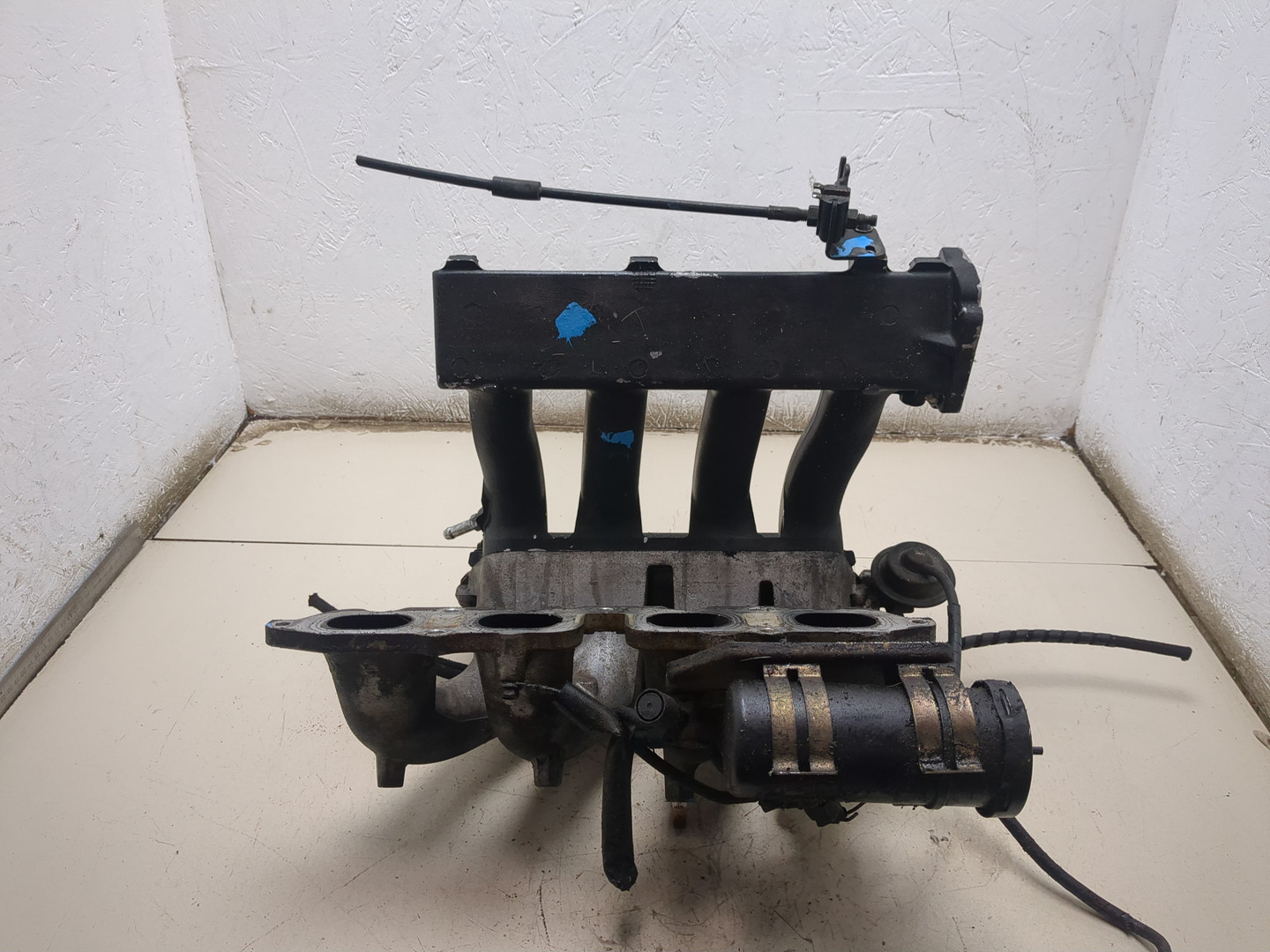 Коллектор впускной