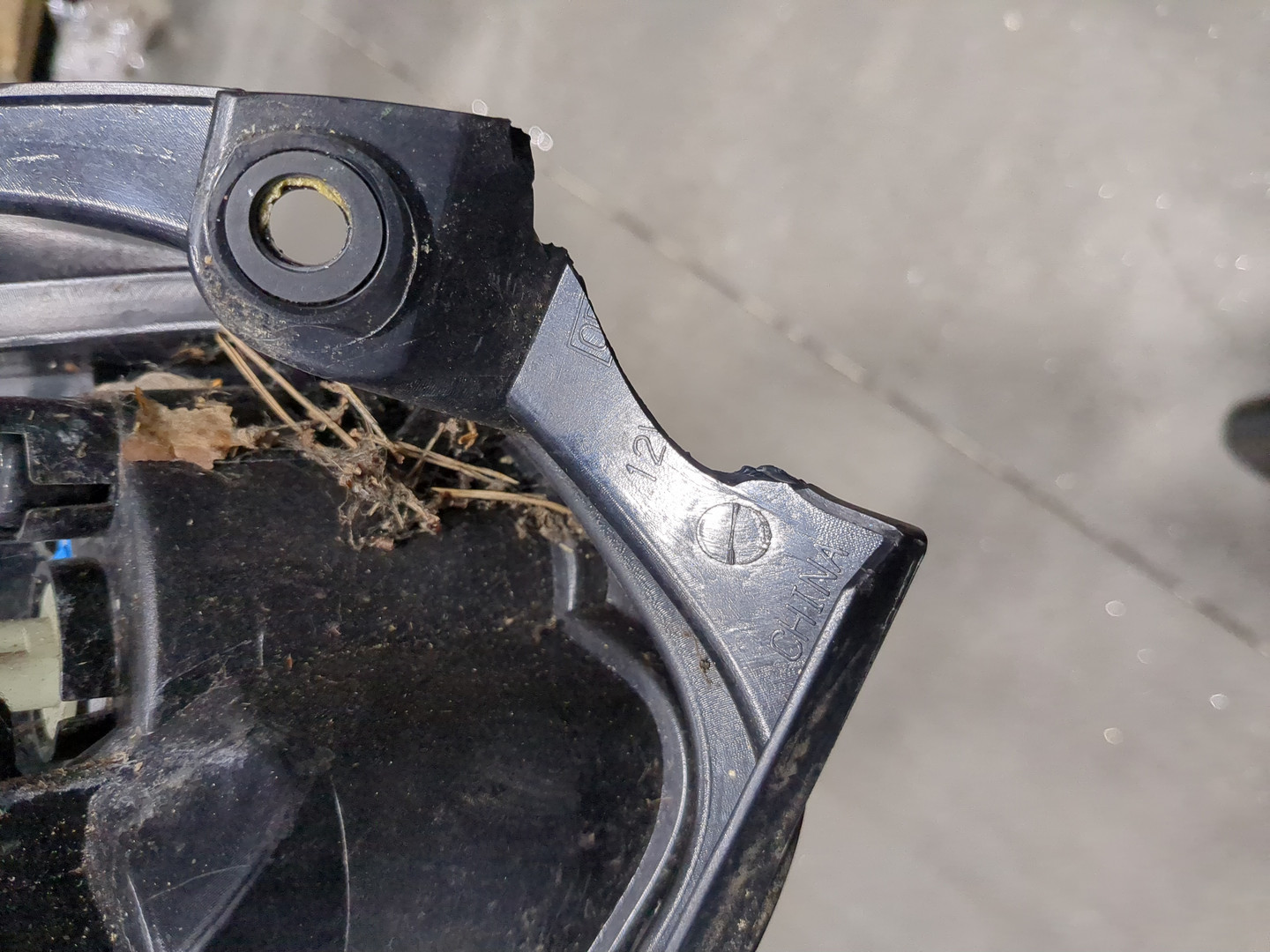 Фонарь задний правый