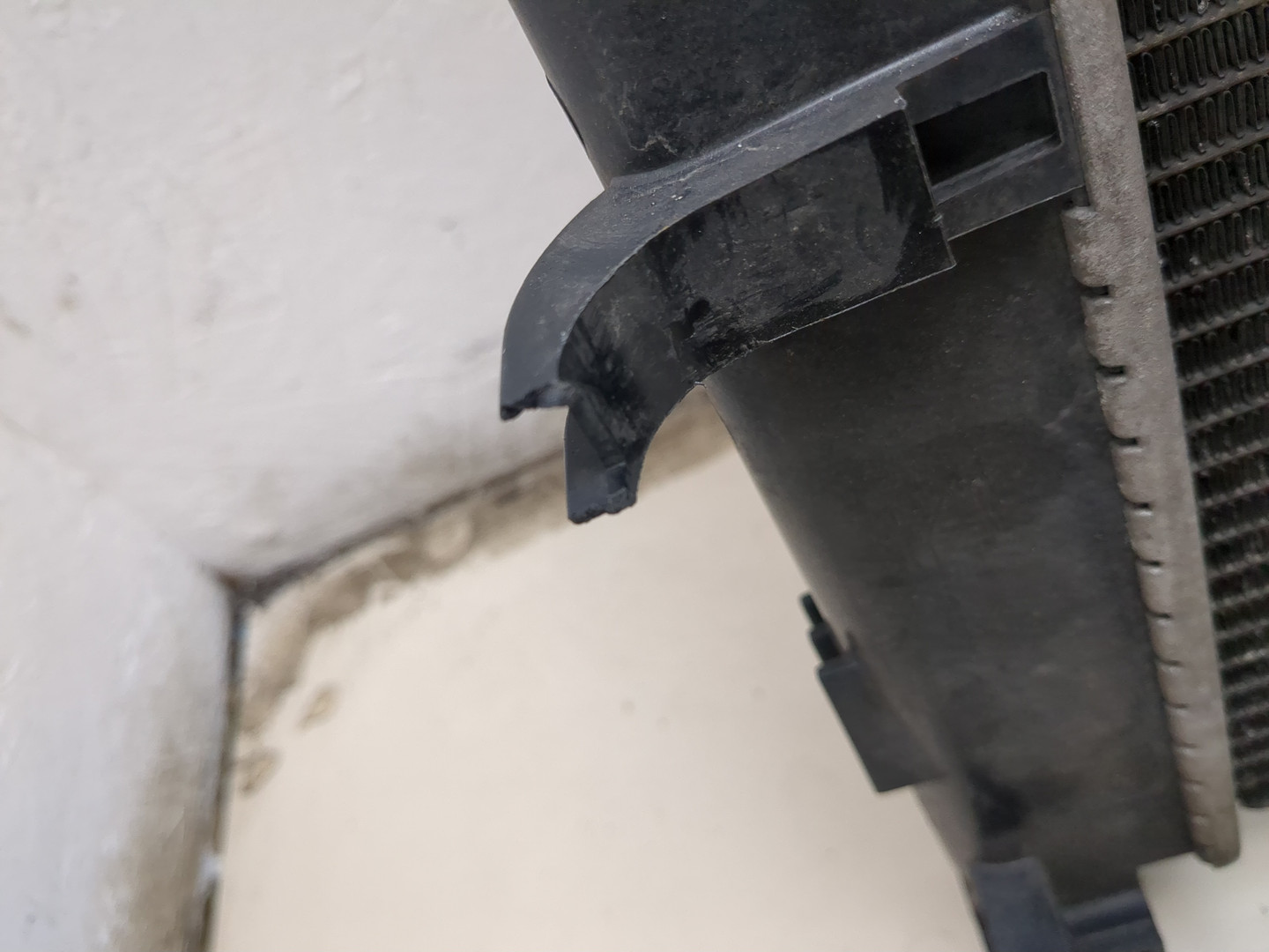 Радиатор охлаждения двигателя основной