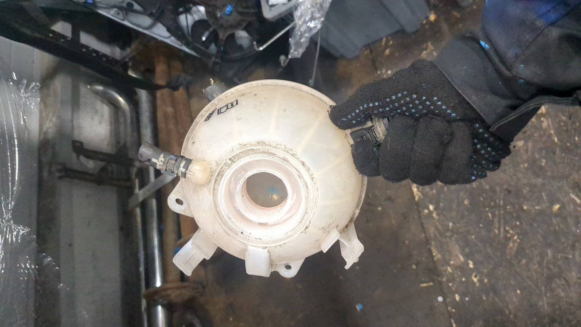 Бачок расширительный