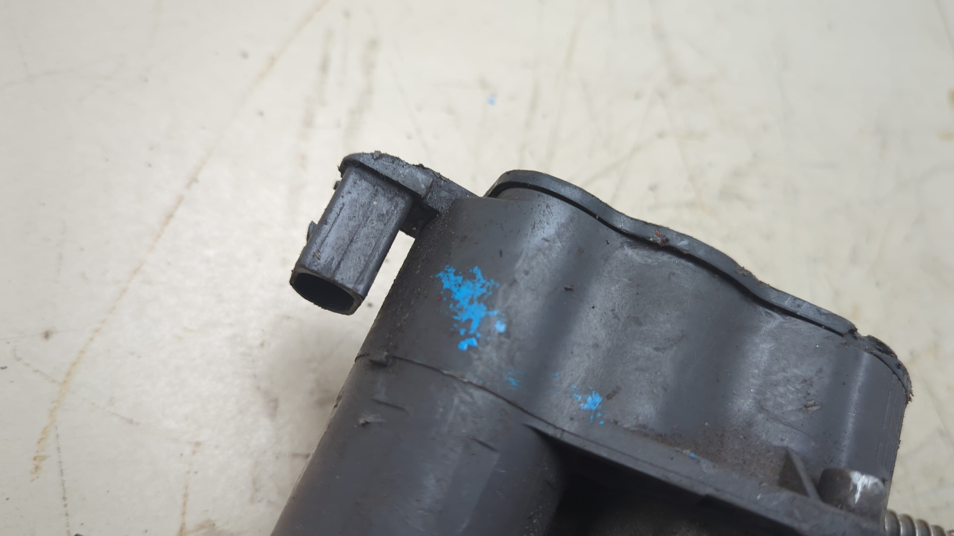 Суппорт задний левый