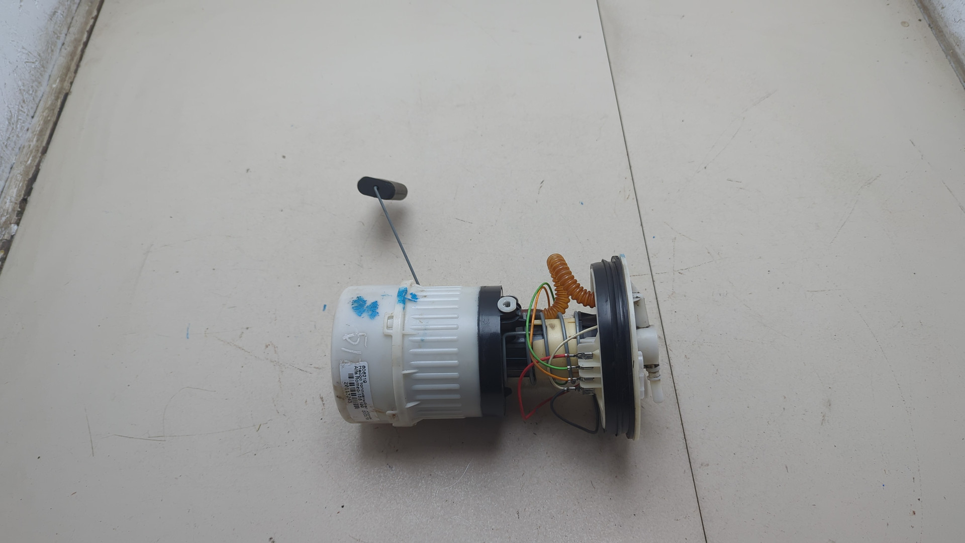 Насос топливный электрический