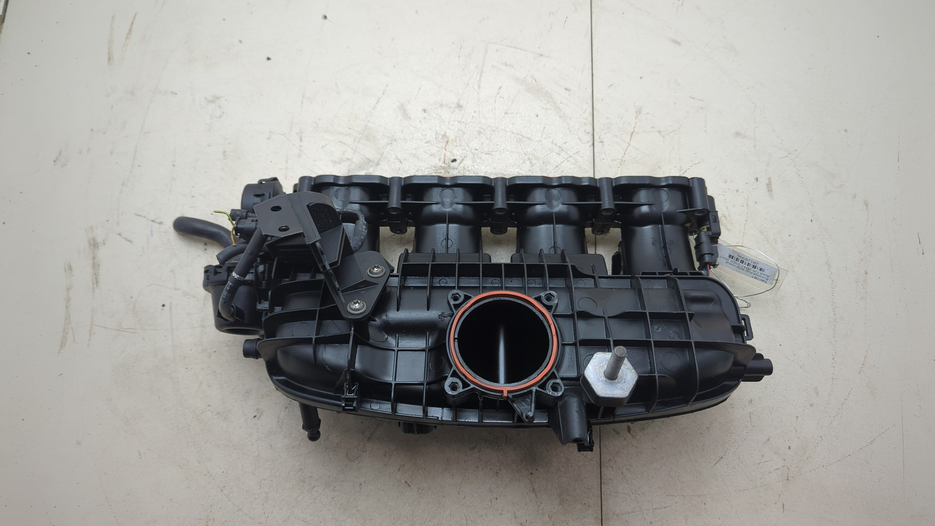 Коллектор впускной