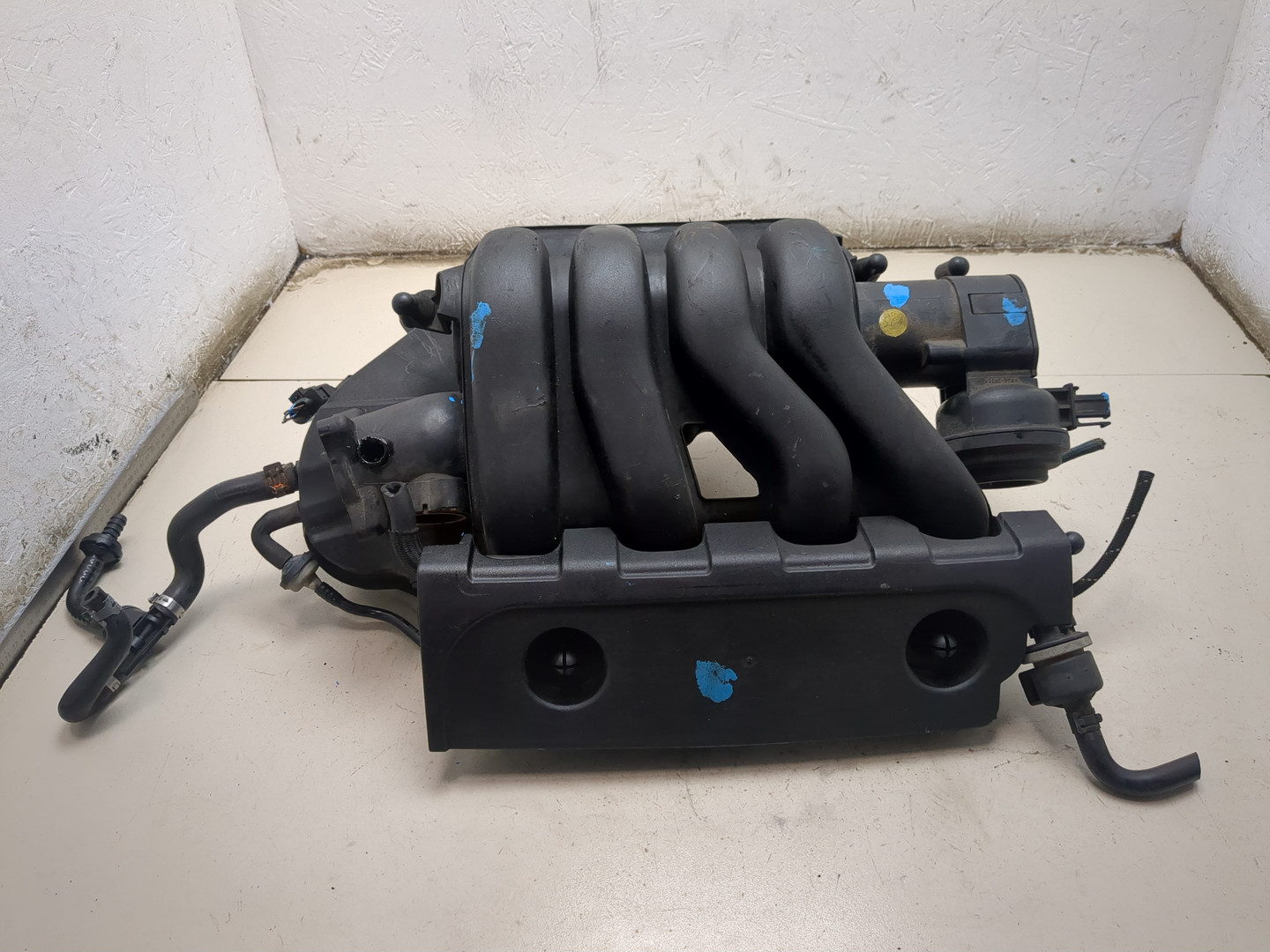 Коллектор впускной